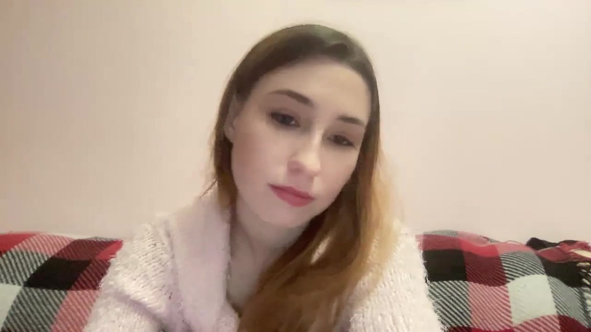 Gallery image thumbnail from Just_I's myfreecams stream on, 01/27/2024, 18:10 image 10 of 20