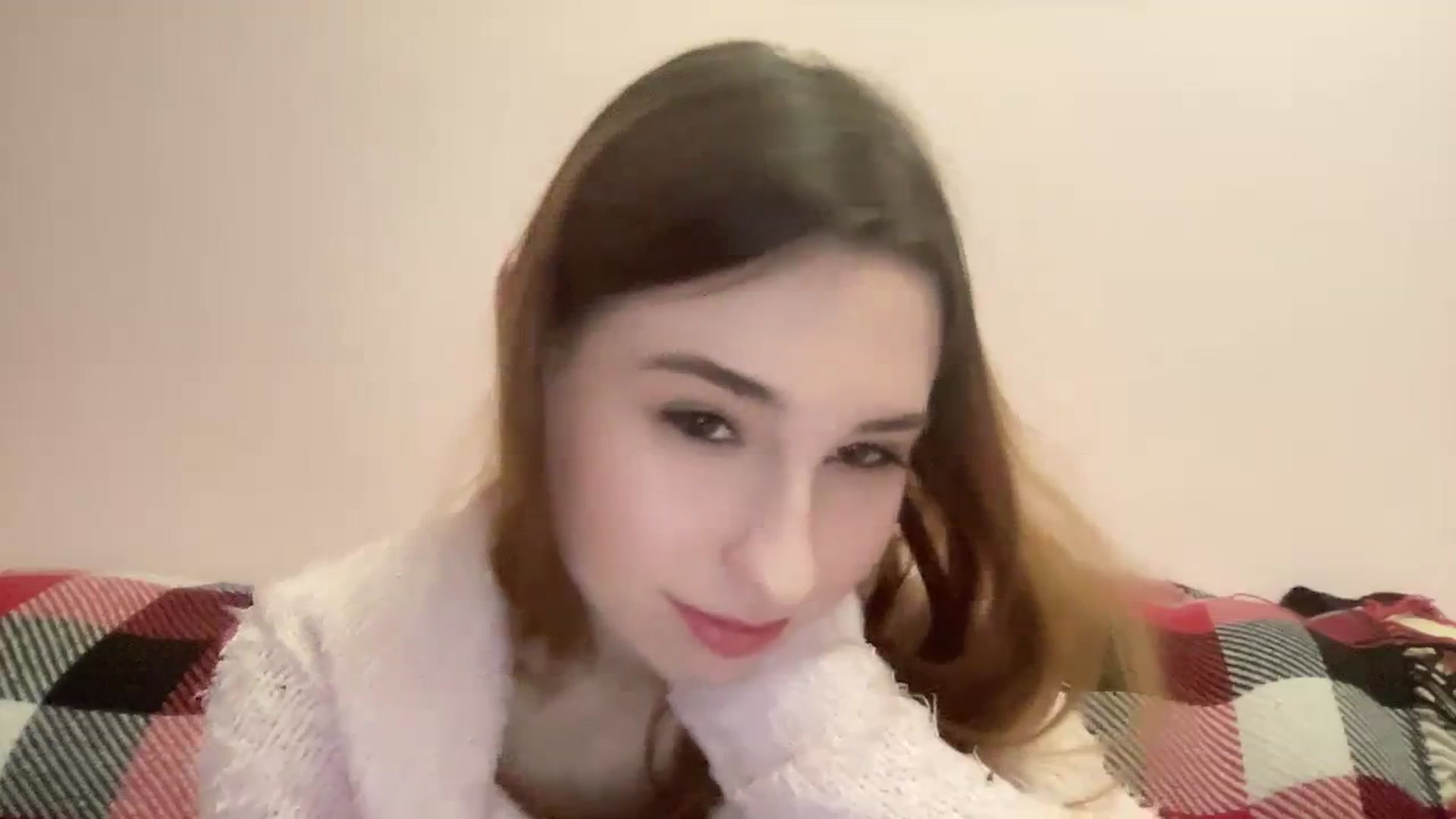 Gallery image thumbnail from Just_I's myfreecams stream on, 01/27/2024, 18:10 image 19 of 20