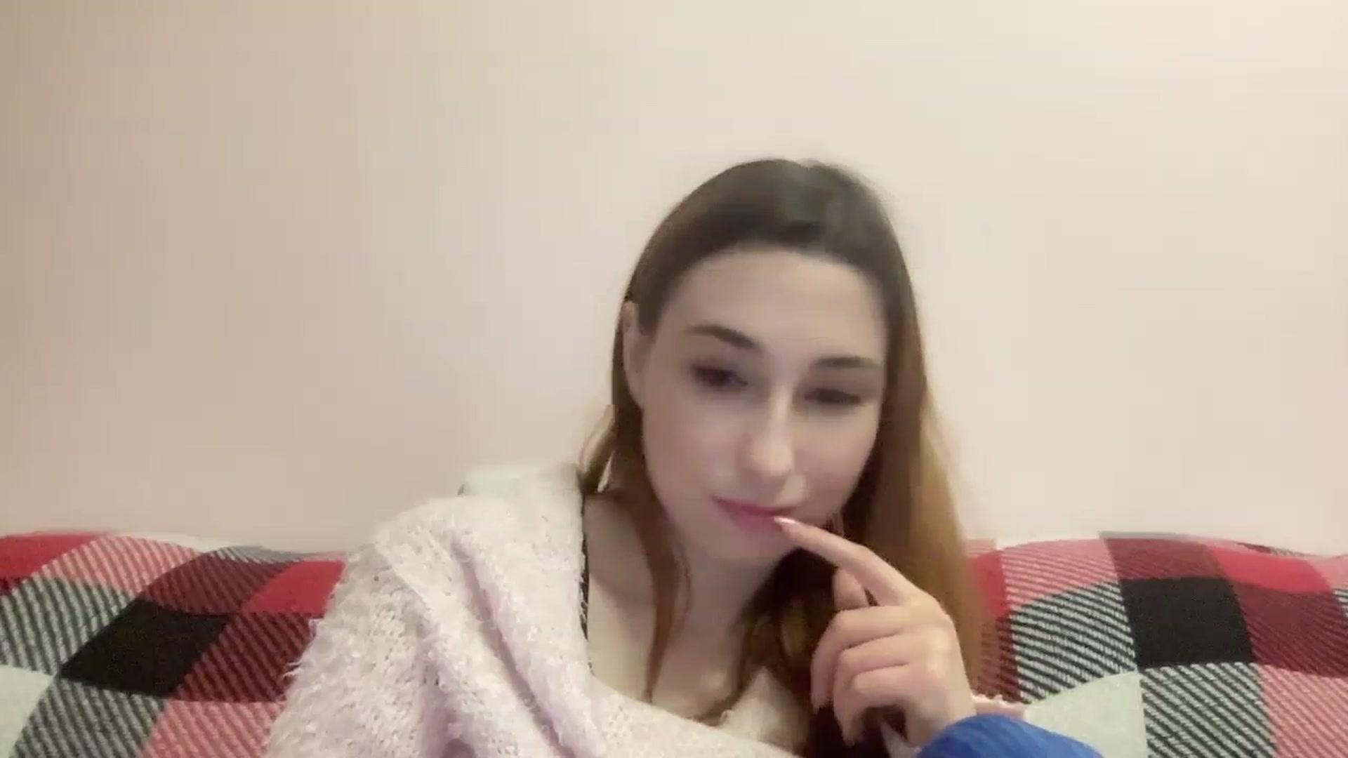 Gallery image thumbnail from Just_I's myfreecams stream on, 01/27/2024, 19:39 image 16 of 20