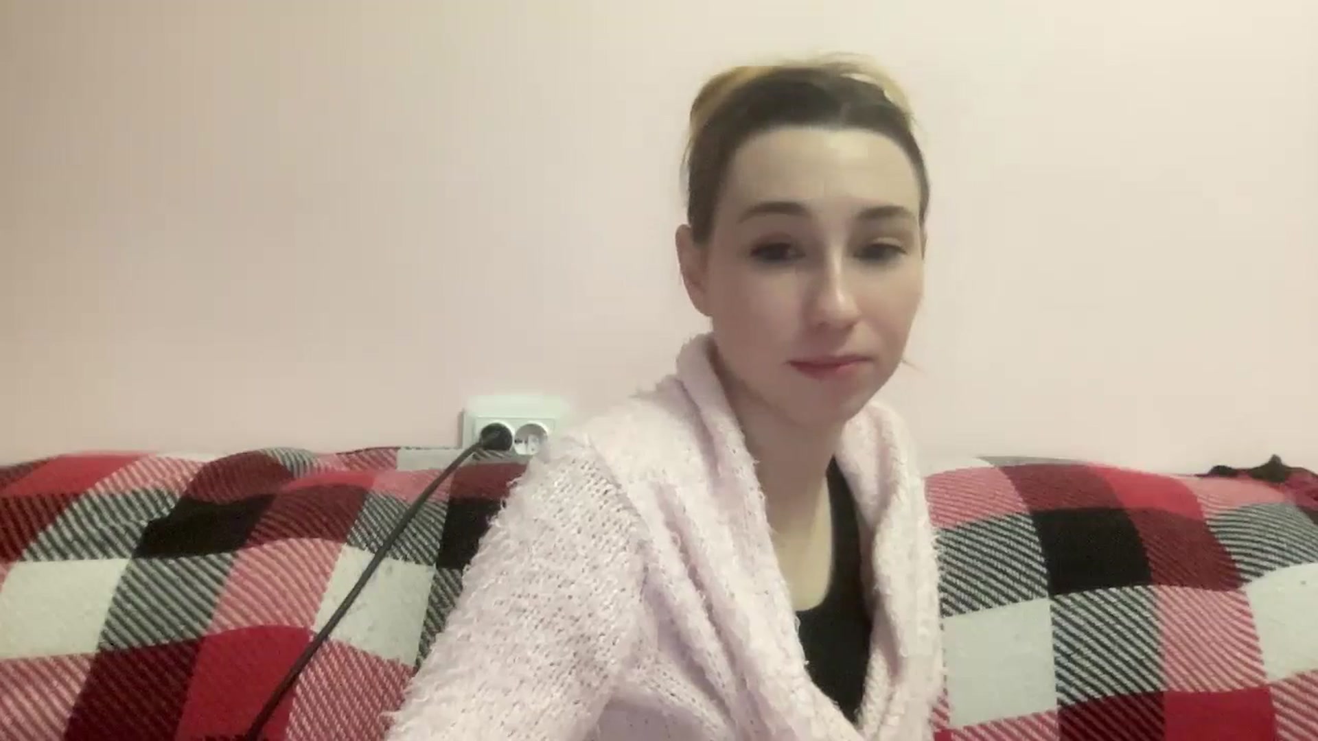 Gallery image thumbnail from Just_I's myfreecams stream on, 01/27/2024, 22:49 image 10 of 20