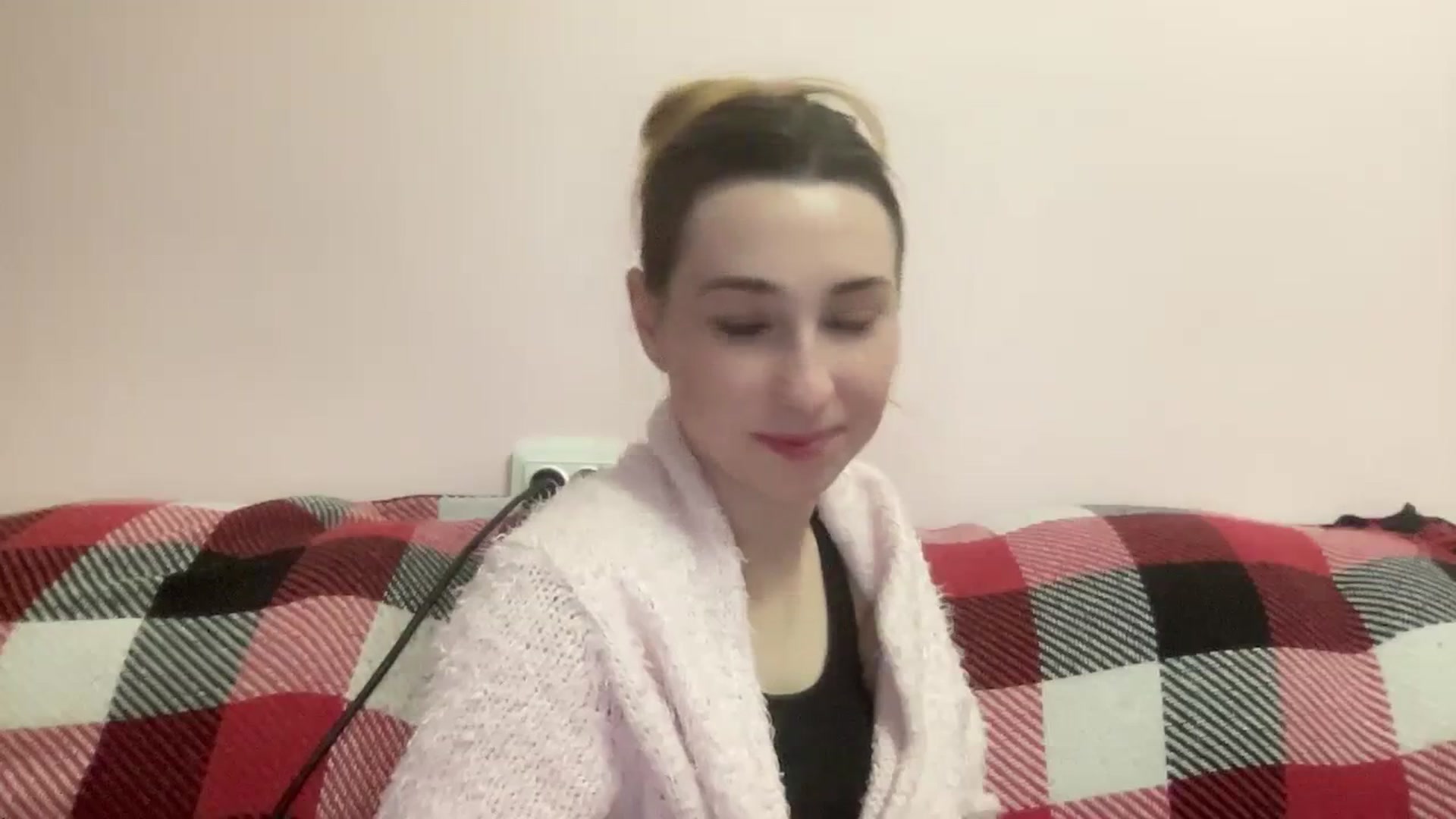 Gallery image thumbnail from Just_I's myfreecams stream on, 01/27/2024, 22:49 image 11 of 20