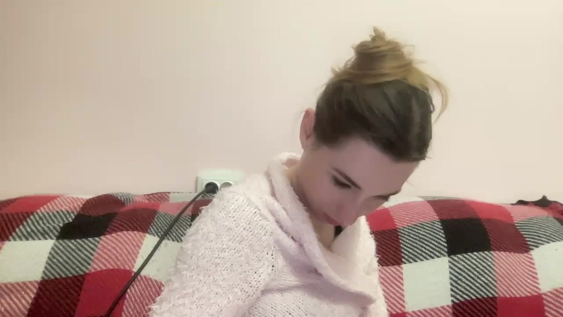 Gallery image thumbnail from Just_I's myfreecams stream on, 01/27/2024, 22:49 image 4 of 20