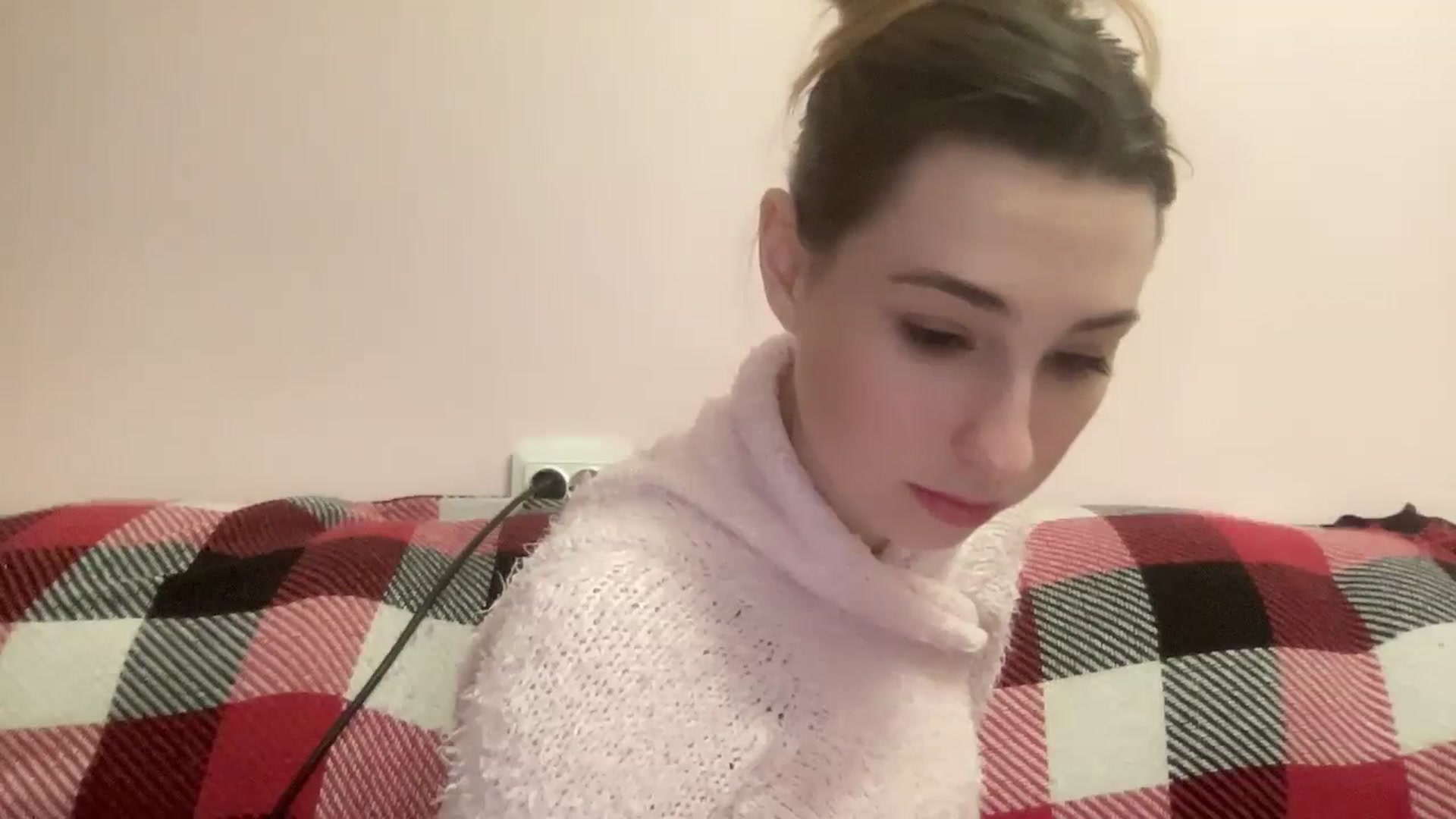 Gallery image thumbnail from Just_I's myfreecams stream on, 01/27/2024, 22:49 image 13 of 20