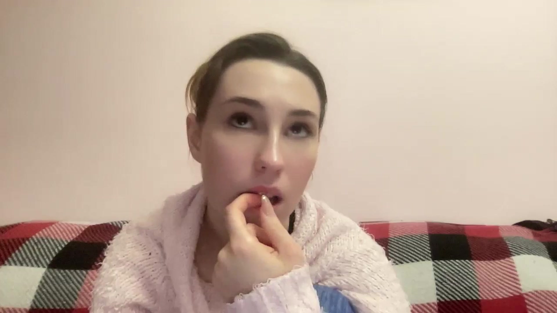 Gallery image thumbnail from Just_I's myfreecams stream on, 01/28/2024, 01:25 image 4 of 20
