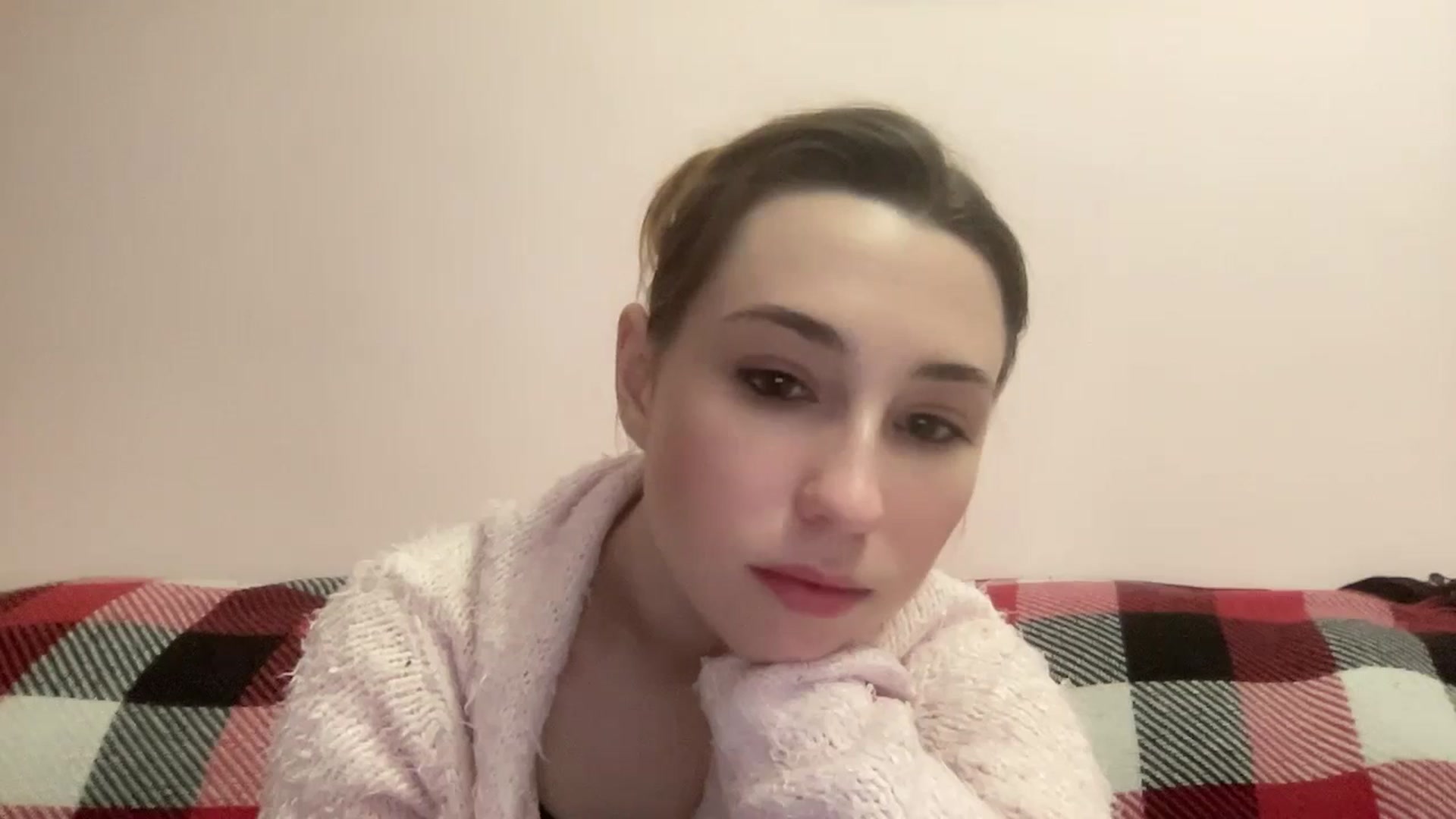 Gallery image thumbnail from Just_I's myfreecams stream on, 01/28/2024, 01:25 image 11 of 20
