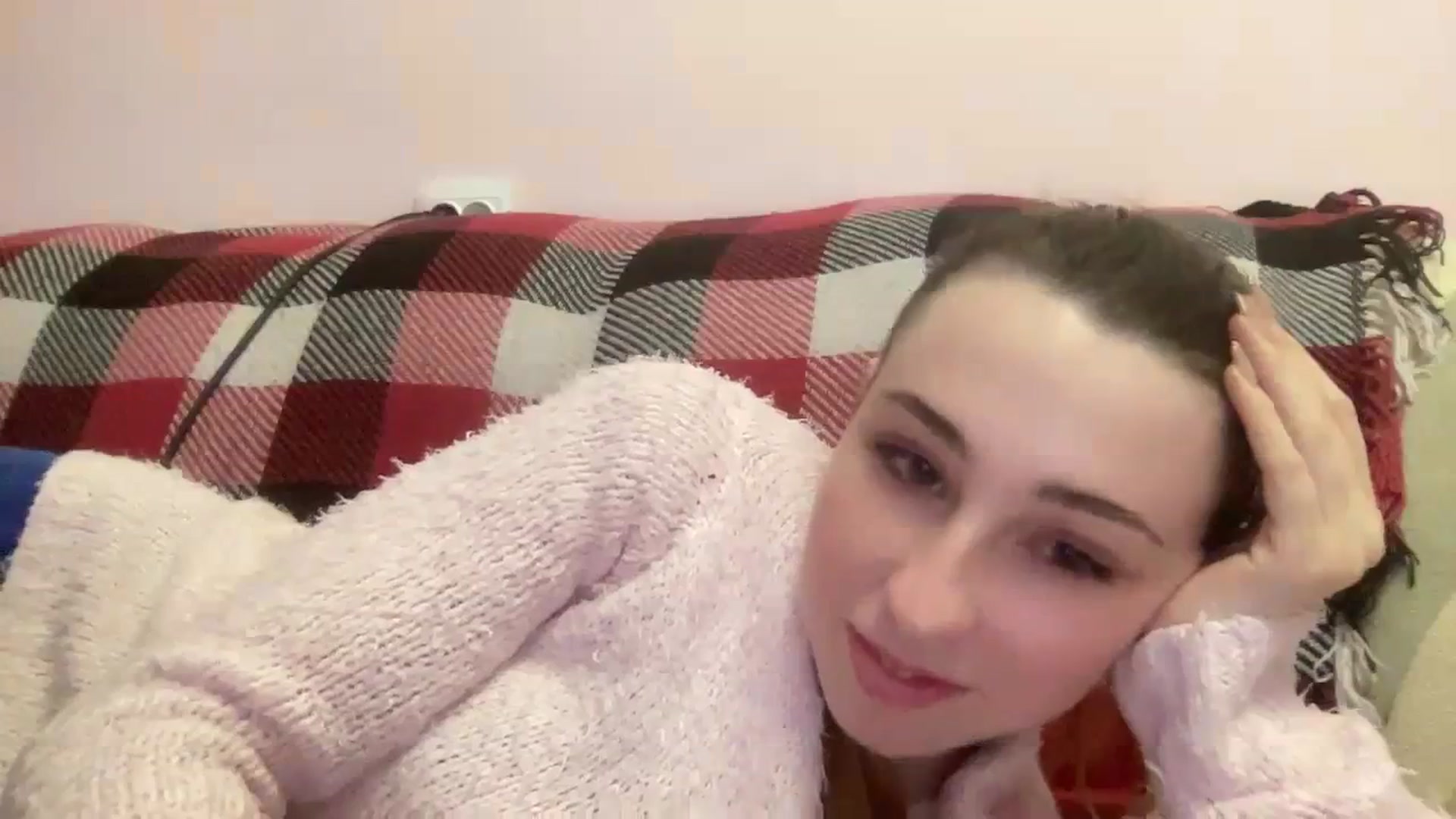Gallery image thumbnail from Just_I's myfreecams stream on, 01/28/2024, 18:25 image 19 of 20
