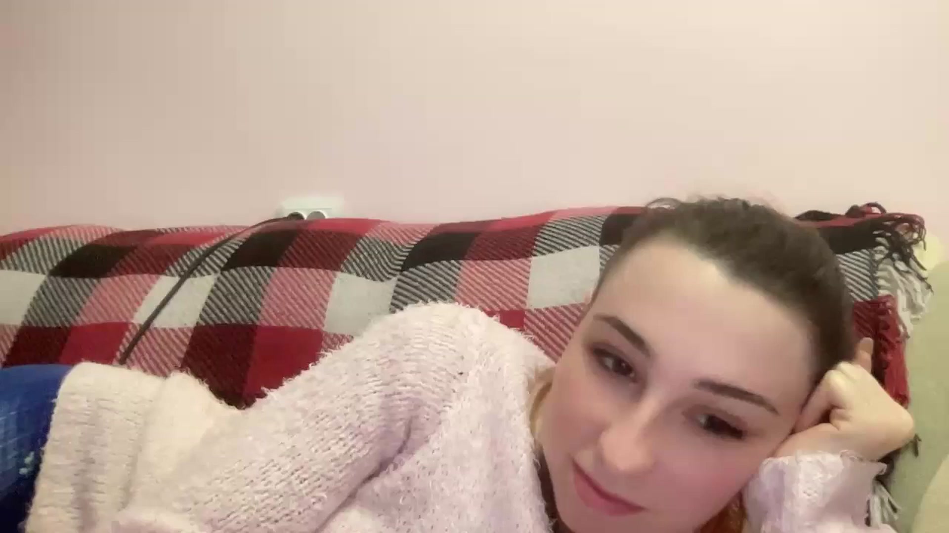 Gallery image thumbnail from Just_I's myfreecams stream on, 01/28/2024, 18:25 image 13 of 20