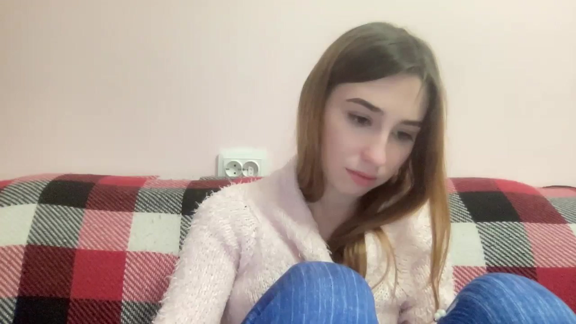 Gallery image thumbnail from Just_I's myfreecams stream on, 01/29/2024, 21:25 image 18 of 20