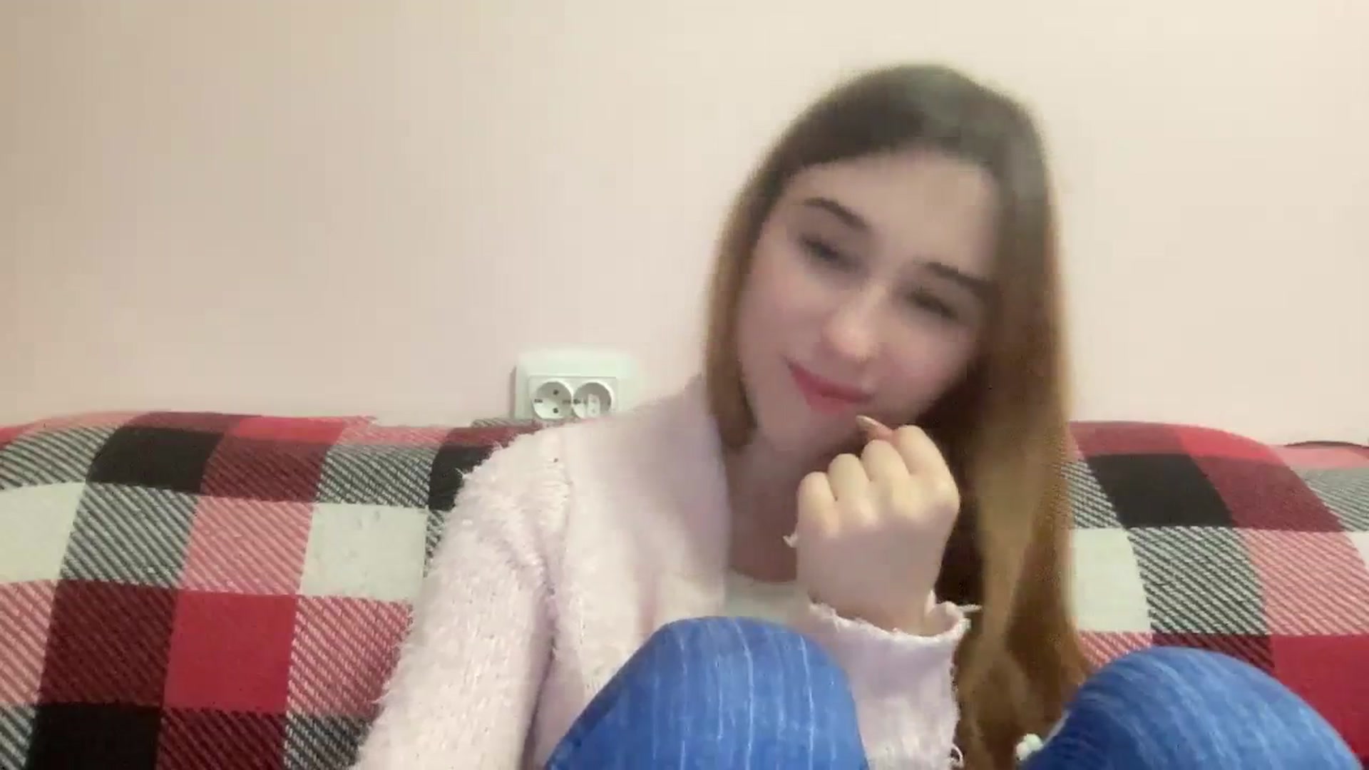 Gallery image thumbnail from Just_I's myfreecams stream on, 01/29/2024, 21:25 image 16 of 20