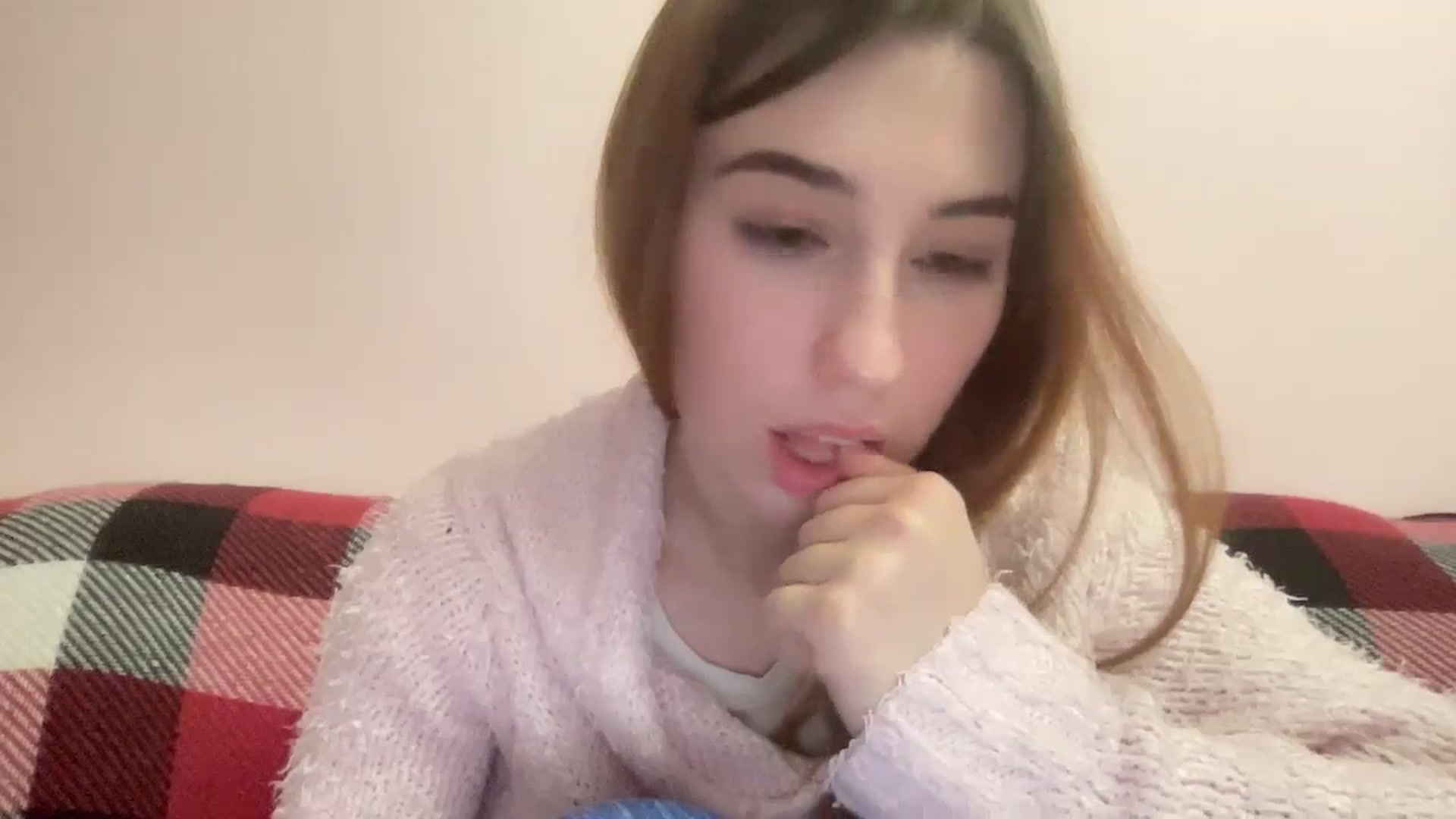 Gallery image thumbnail from Just_I's myfreecams stream on, 01/29/2024, 22:24 image 15 of 20