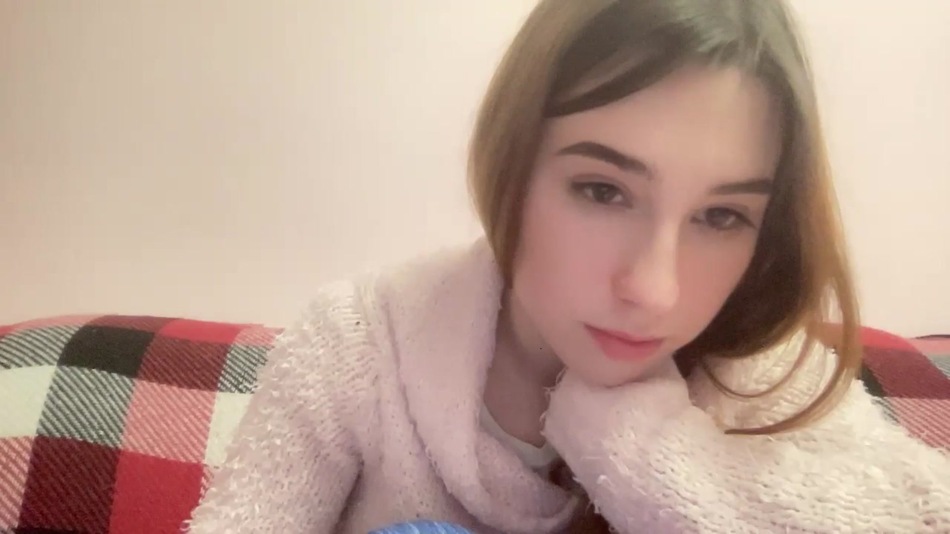 Gallery image thumbnail from Just_I's myfreecams stream on, 01/29/2024, 22:24 image 10 of 20
