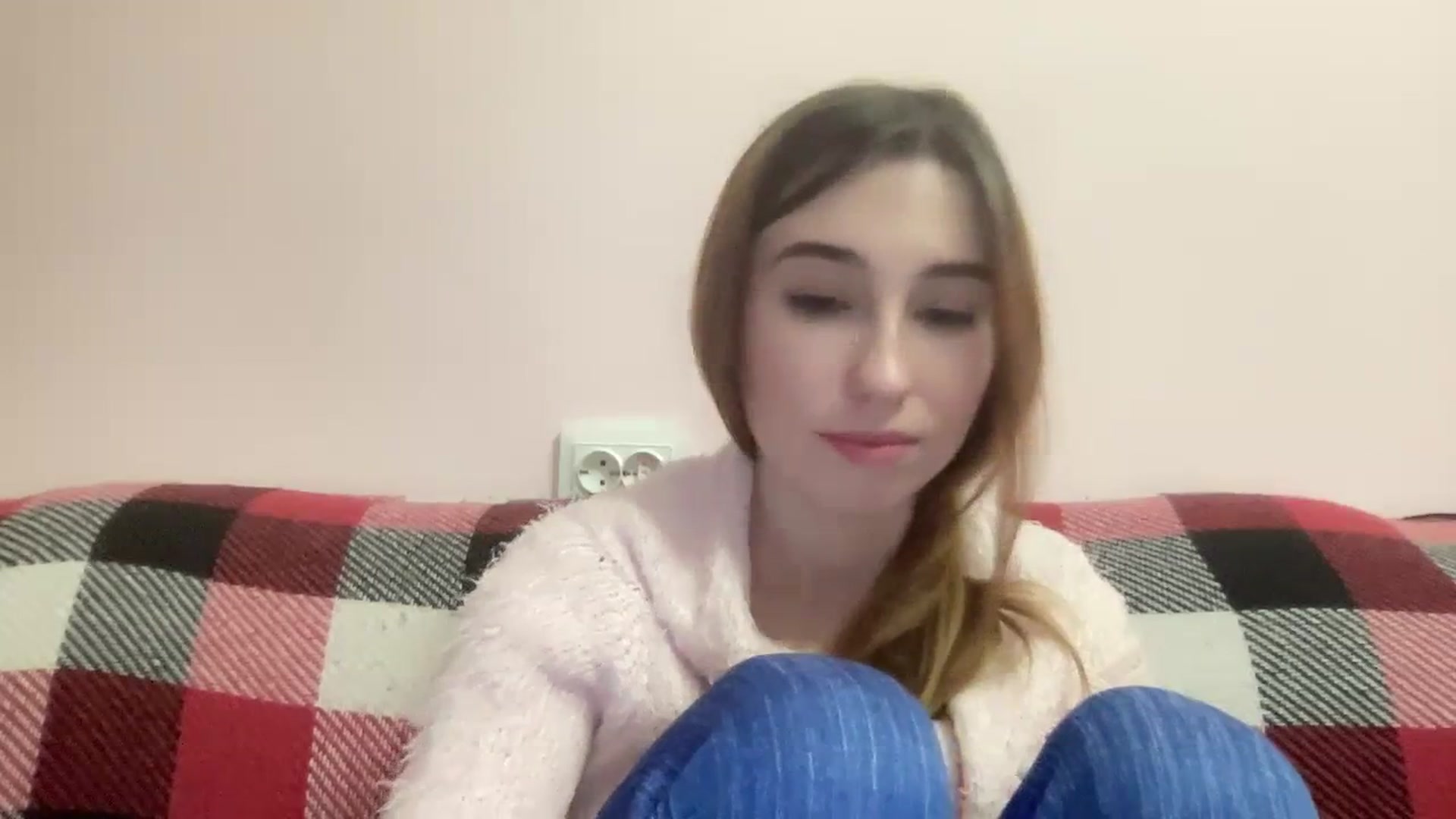 Gallery image thumbnail from Just_I's myfreecams stream on, 01/29/2024, 22:24 image 2 of 20