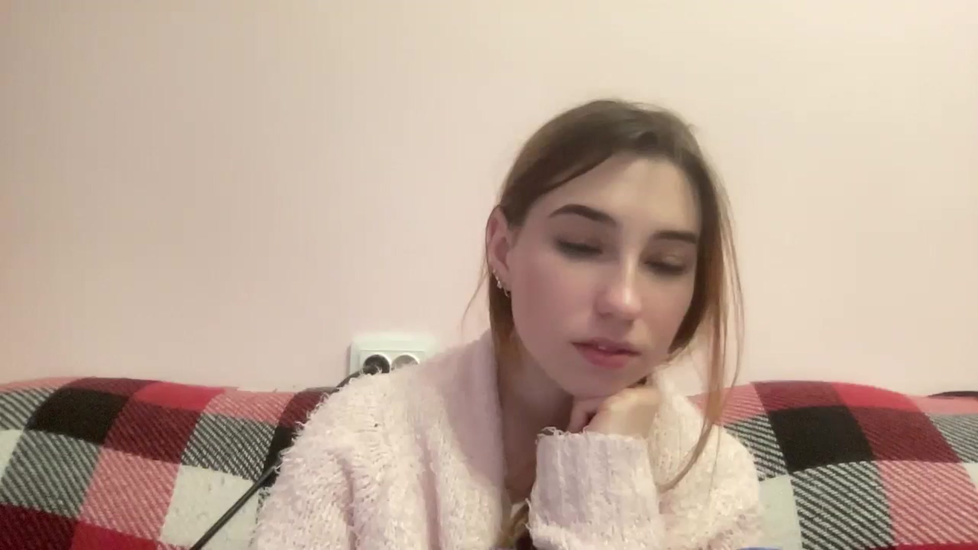 Gallery image thumbnail from Just_I's myfreecams stream on, 01/30/2024, 05:38 image 19 of 20