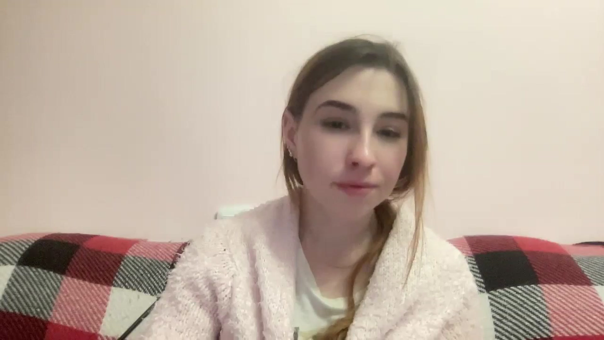 Gallery image thumbnail from Just_I's myfreecams stream on, 01/30/2024, 05:38 image 6 of 20