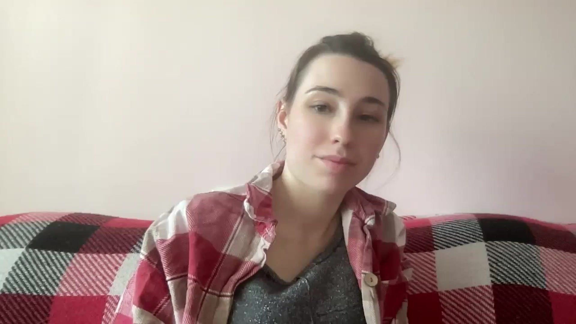 Gallery image thumbnail from Just_I's myfreecams stream on, 01/30/2024, 12:28 image 9 of 20