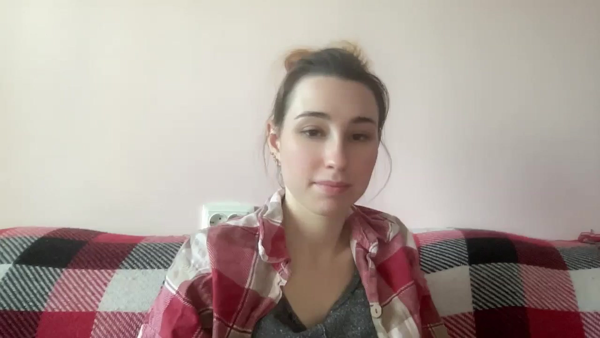 Gallery image thumbnail from Just_I's myfreecams stream on, 01/30/2024, 13:11 image 7 of 20