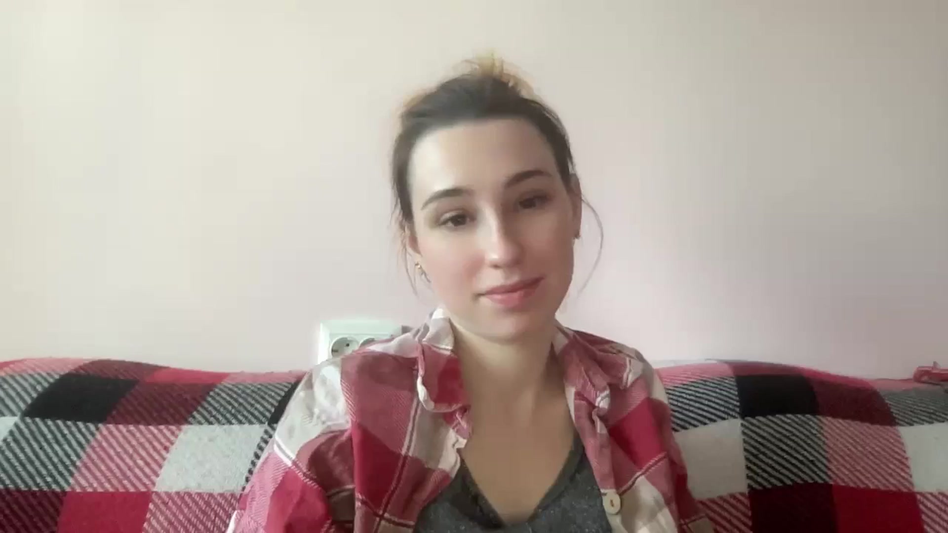 Gallery image thumbnail from Just_I's myfreecams stream on, 01/30/2024, 13:11 image 6 of 20