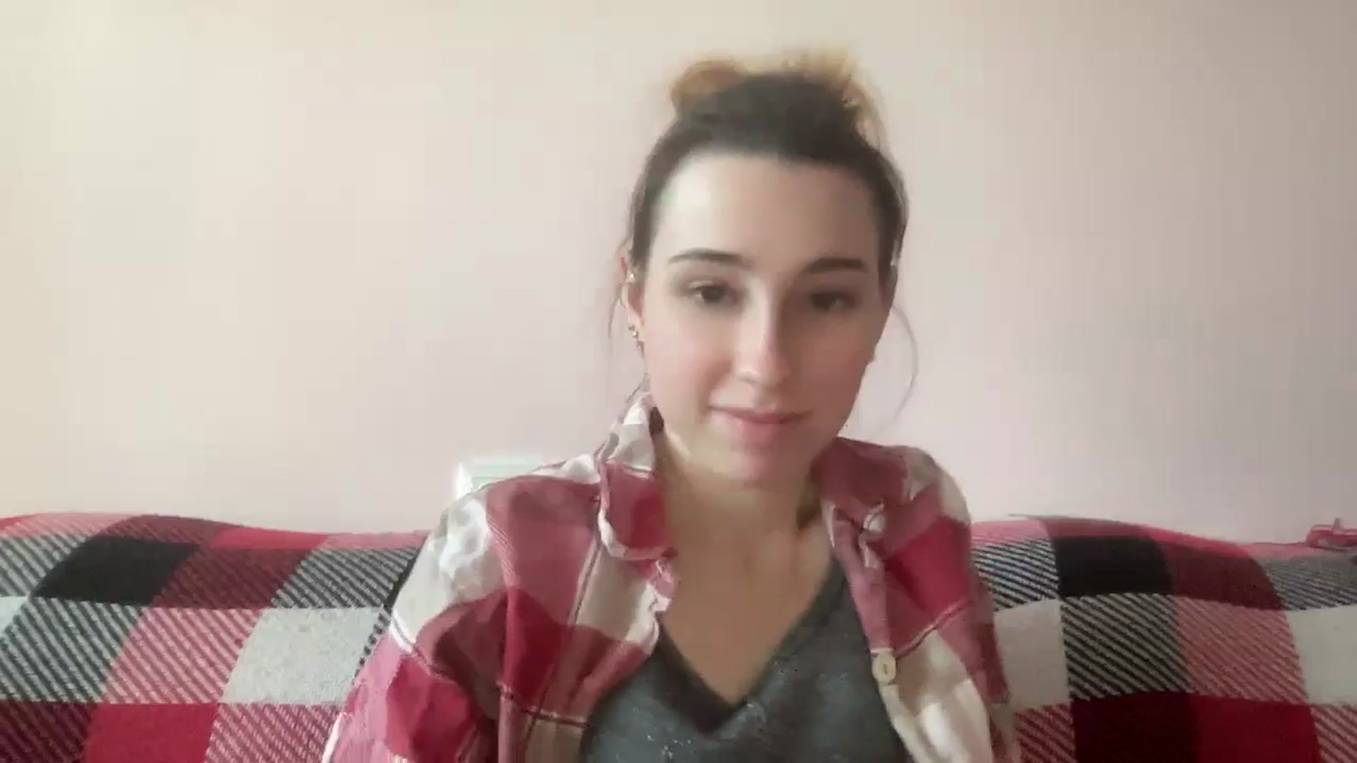 Gallery image thumbnail from Just_I's myfreecams stream on, 01/30/2024, 13:11 image 15 of 20