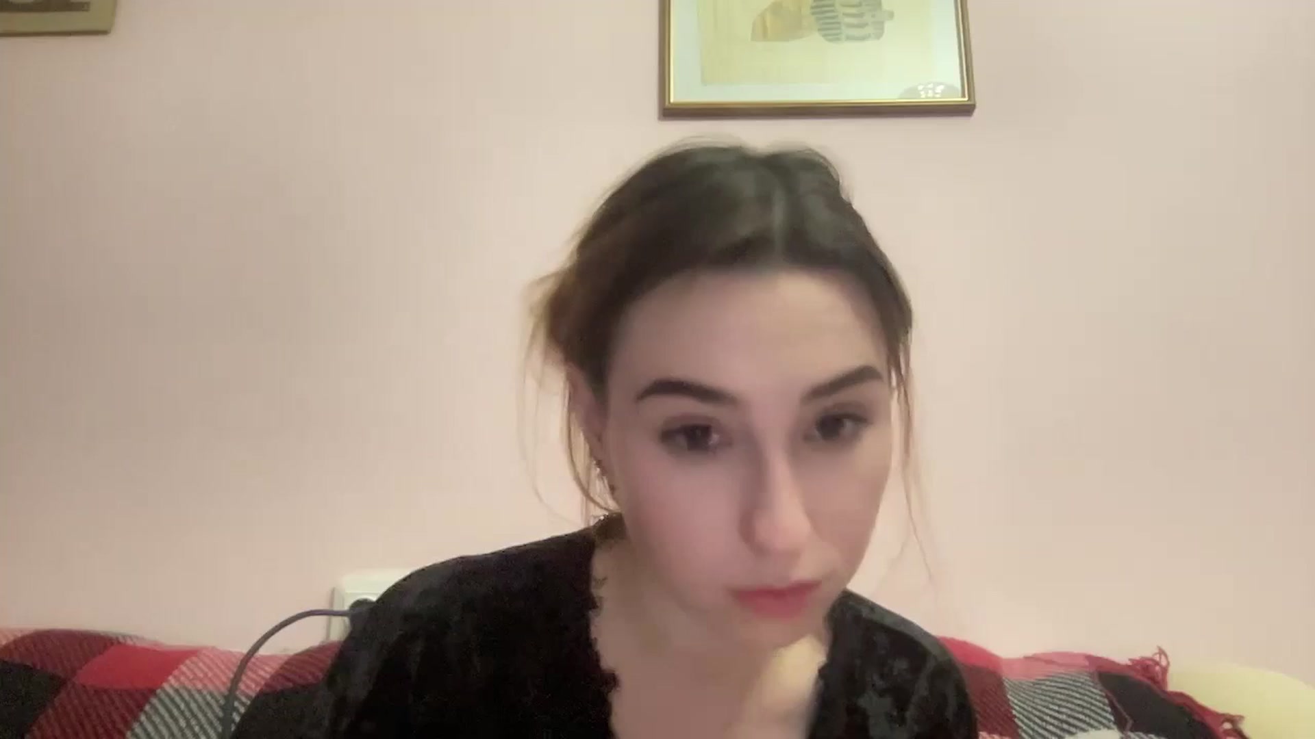 Gallery image thumbnail from Just_I's myfreecams stream on, 02/07/2024, 24:27 image 1 of 20