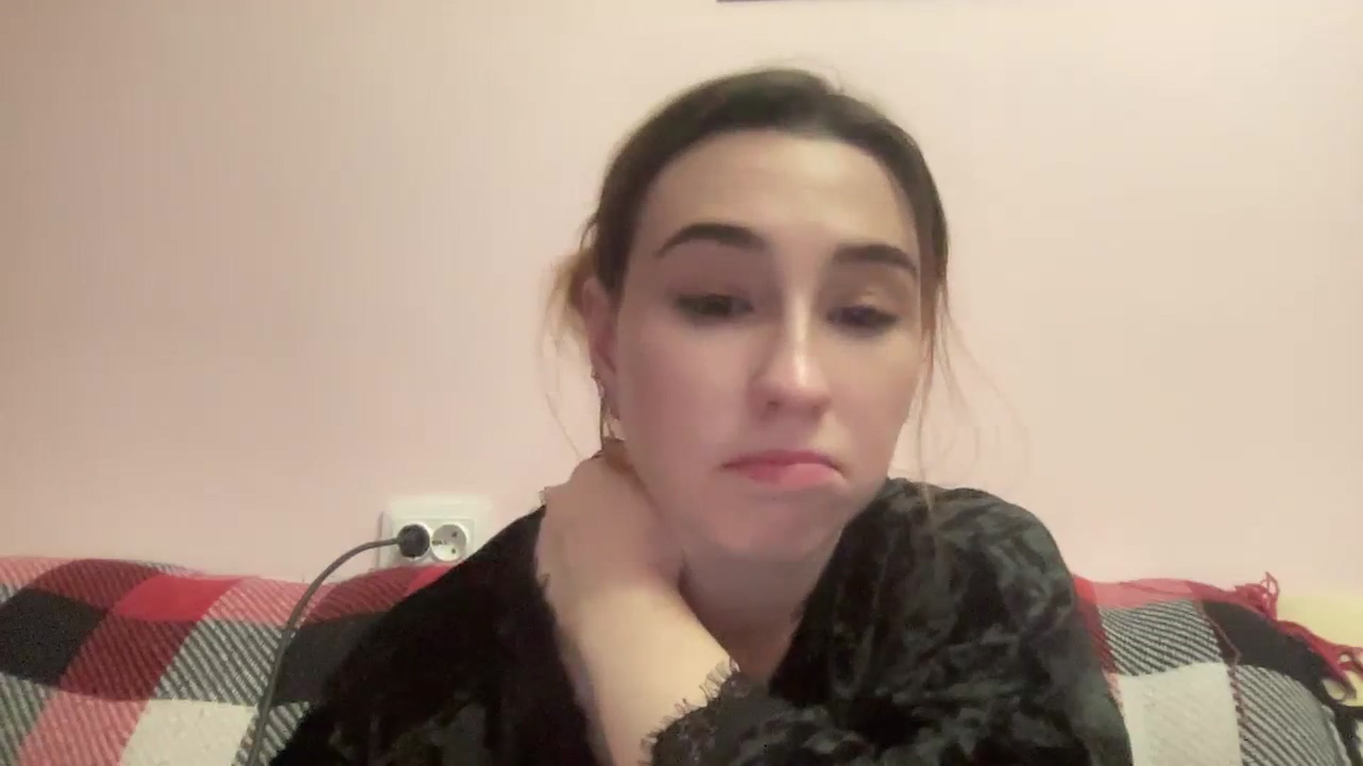 Gallery image thumbnail from Just_I's myfreecams stream on, 02/07/2024, 24:17 image 13 of 20