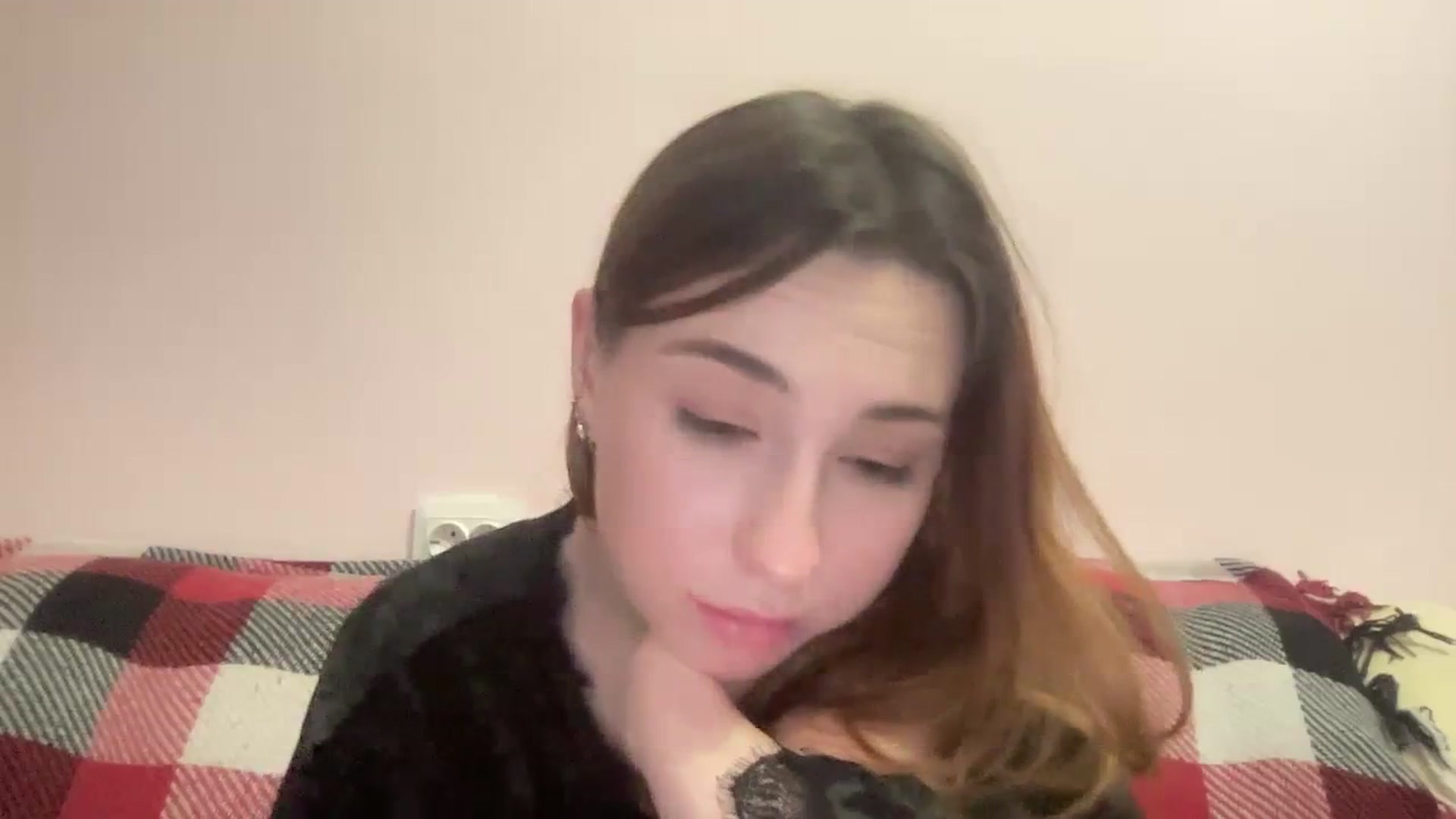 Gallery image thumbnail from Just_I's myfreecams stream on, 02/09/2024, 02:02 image 8 of 20