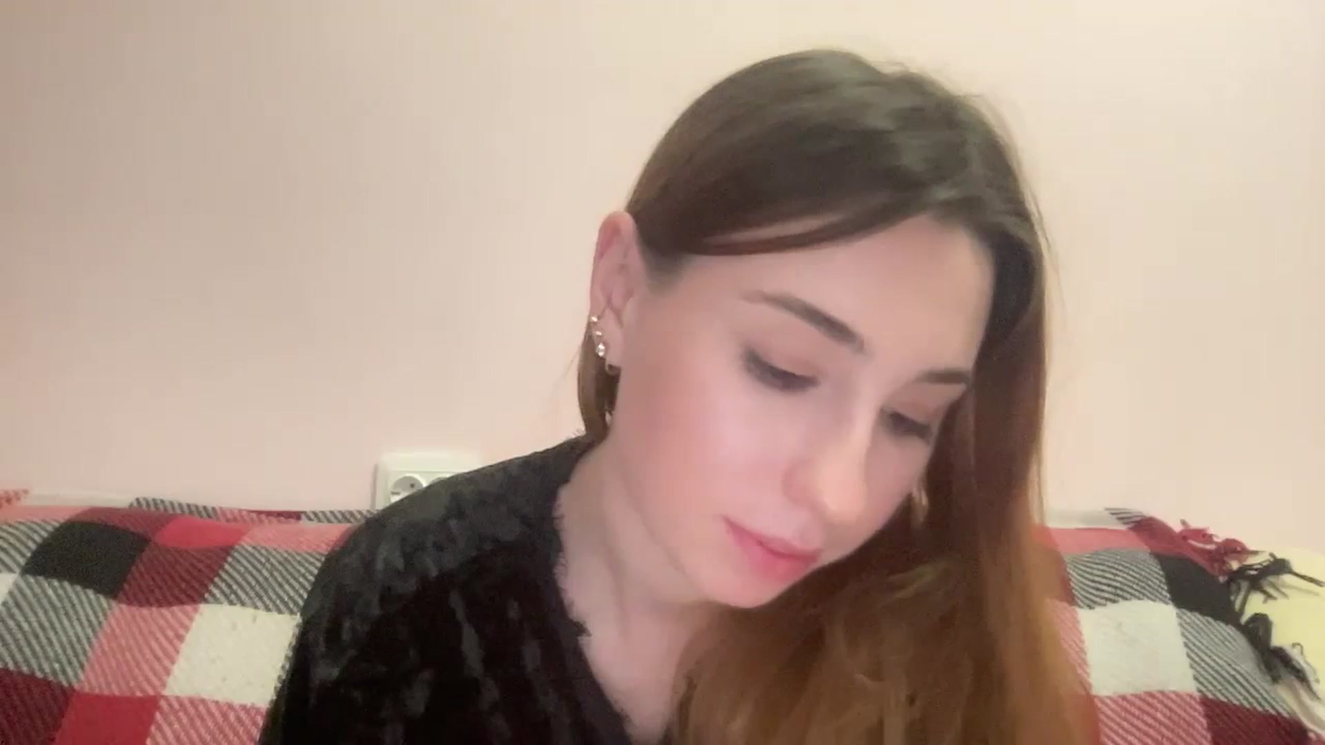 Gallery image thumbnail from Just_I's myfreecams stream on, 02/09/2024, 02:02 image 3 of 20