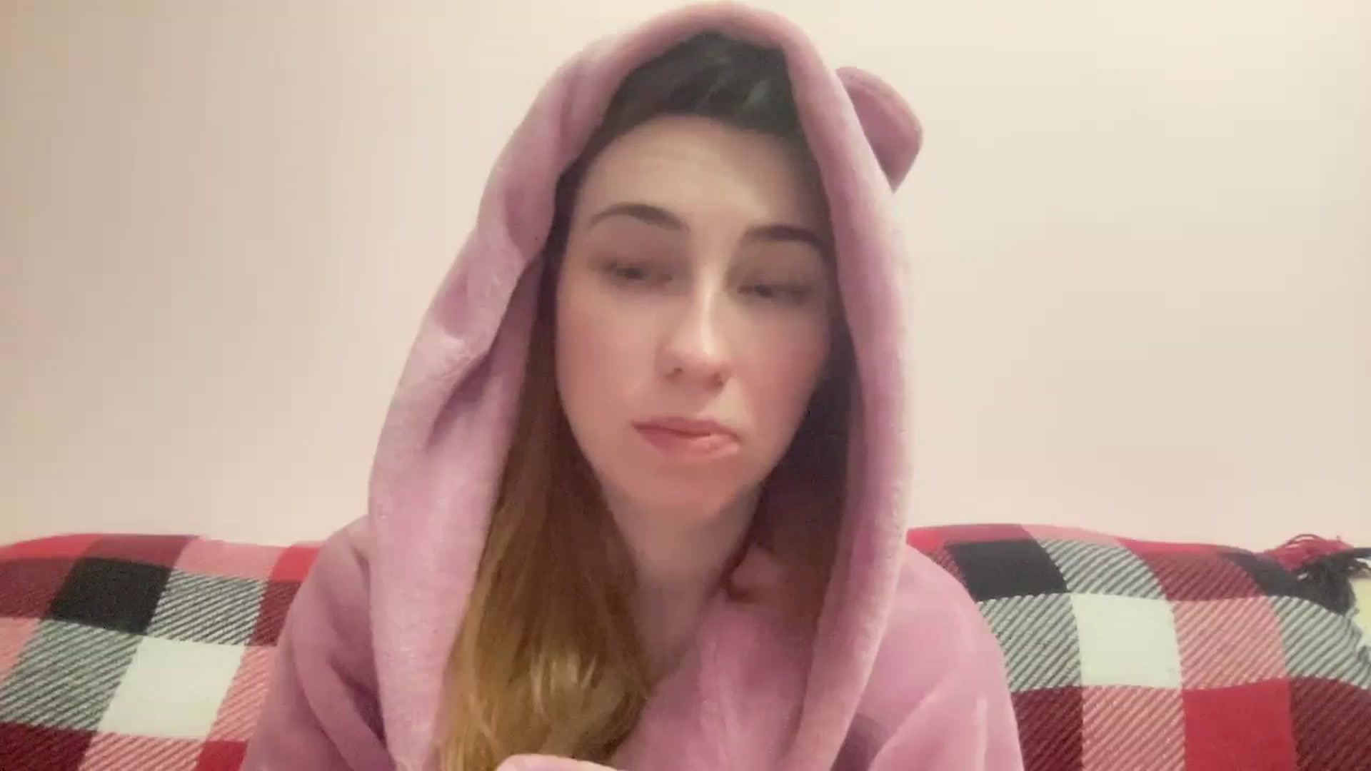 Gallery image thumbnail from Just_I's myfreecams stream on, 02/11/2024, 01:56 image 11 of 20