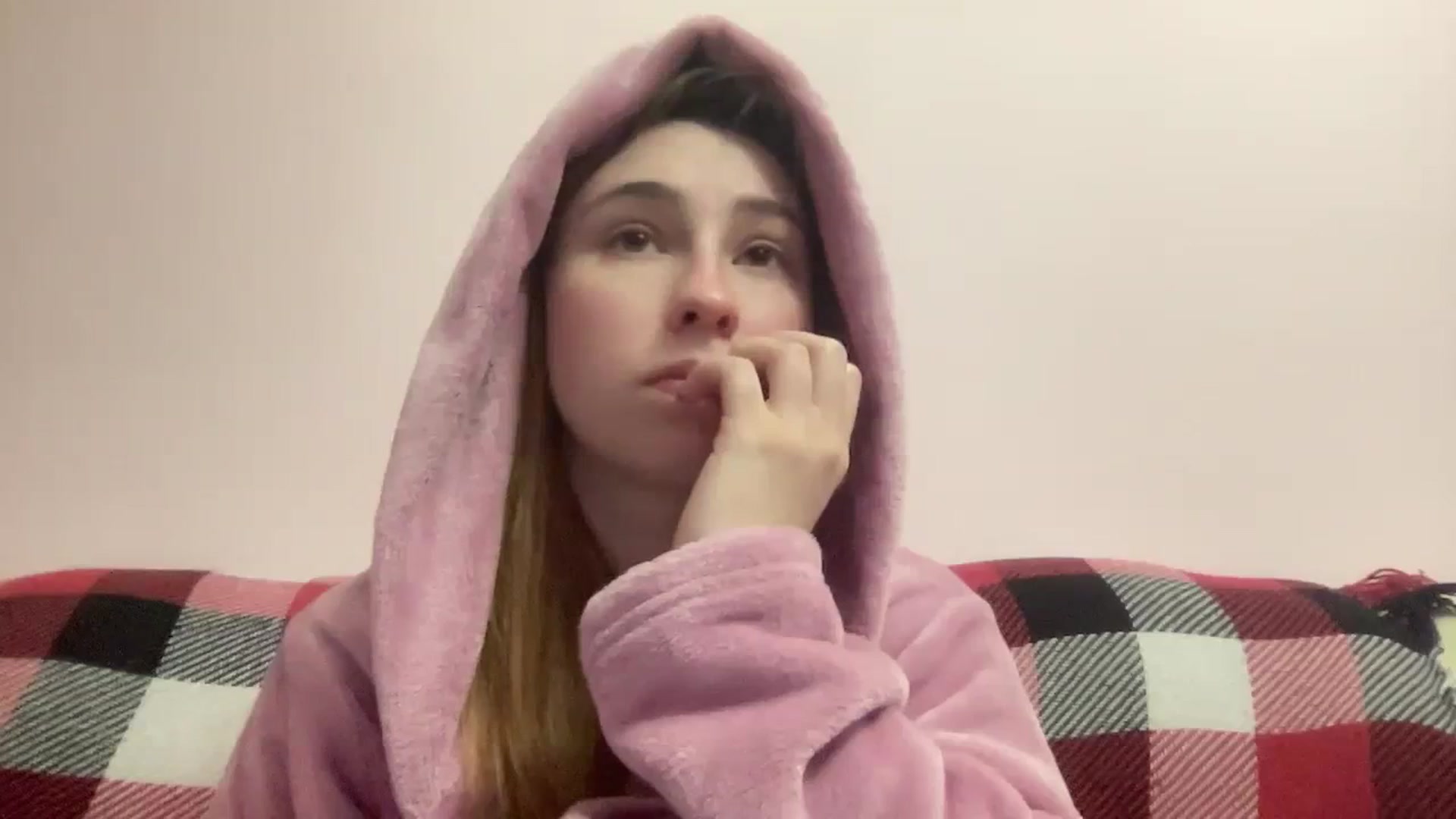 Gallery image thumbnail from Just_I's myfreecams stream on, 02/11/2024, 01:56 image 4 of 20