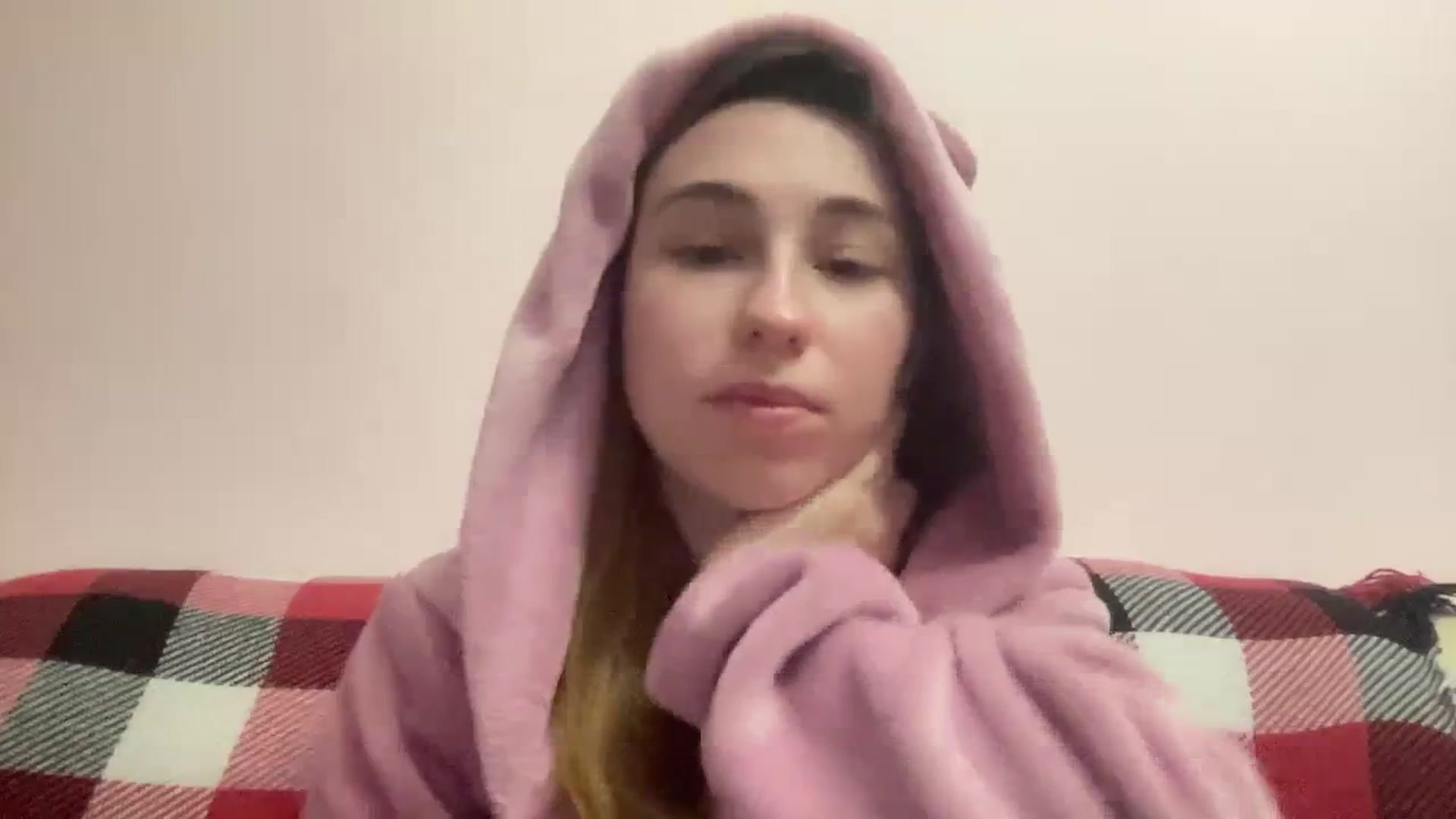 Gallery image thumbnail from Just_I's myfreecams stream on, 02/11/2024, 01:56 image 15 of 20
