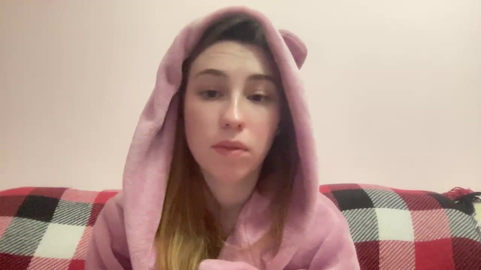 Gallery image thumbnail from Just_I's myfreecams stream on, 02/11/2024, 01:56 image 20 of 20