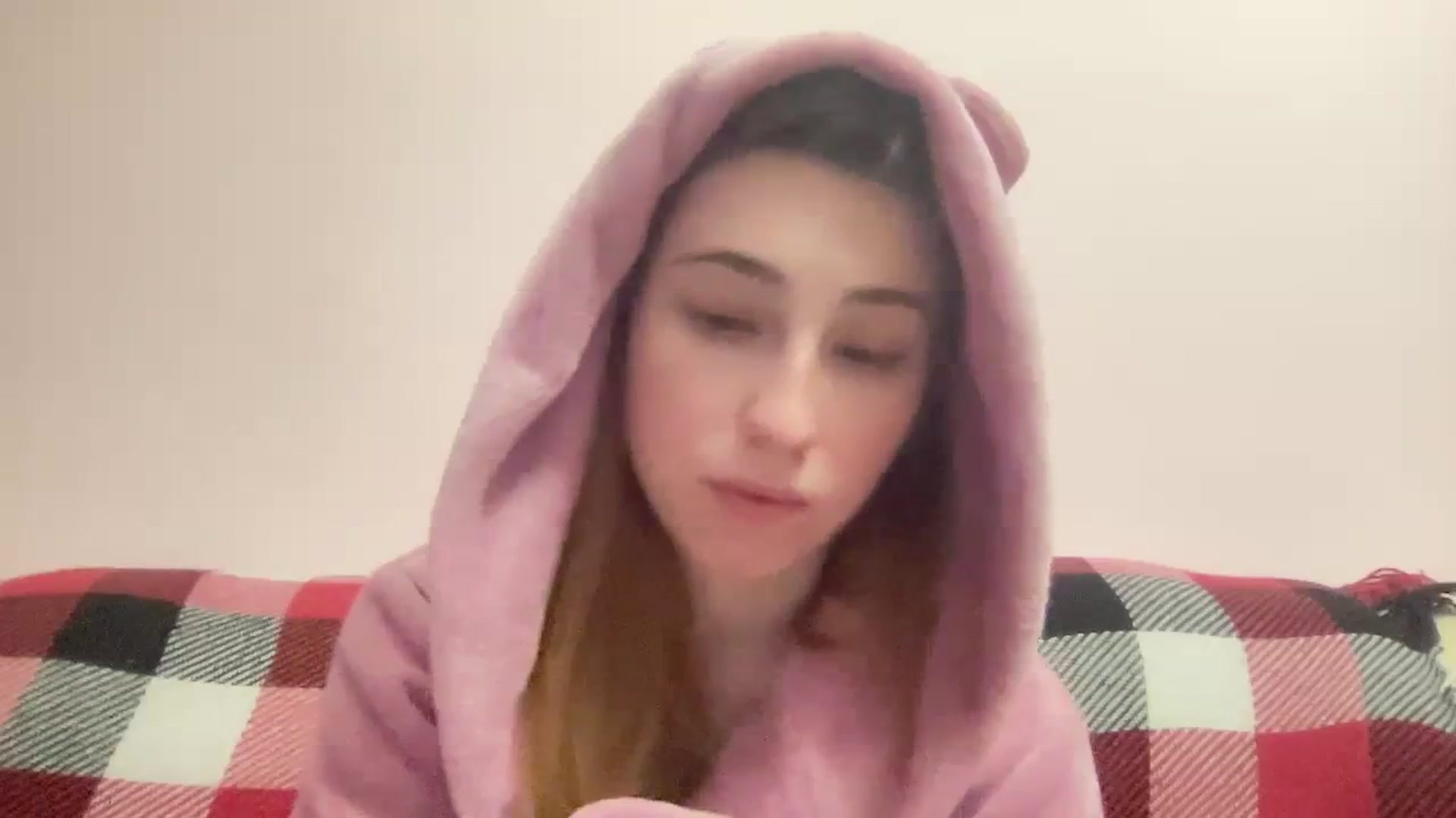 Gallery image thumbnail from Just_I's myfreecams stream on, 02/11/2024, 01:56 image 9 of 20