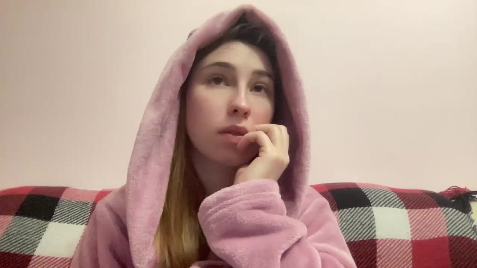 Gallery image thumbnail from Just_I's myfreecams stream on, 02/11/2024, 01:56 image 5 of 20