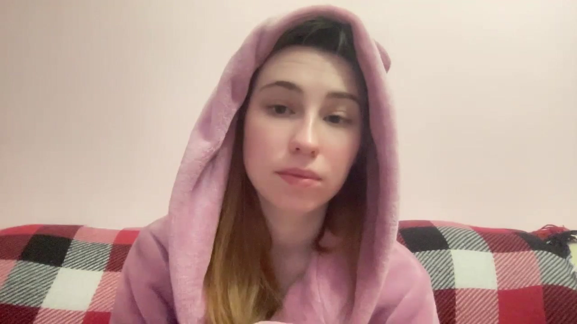 Gallery image thumbnail from Just_I's myfreecams stream on, 02/11/2024, 01:56 image 7 of 20