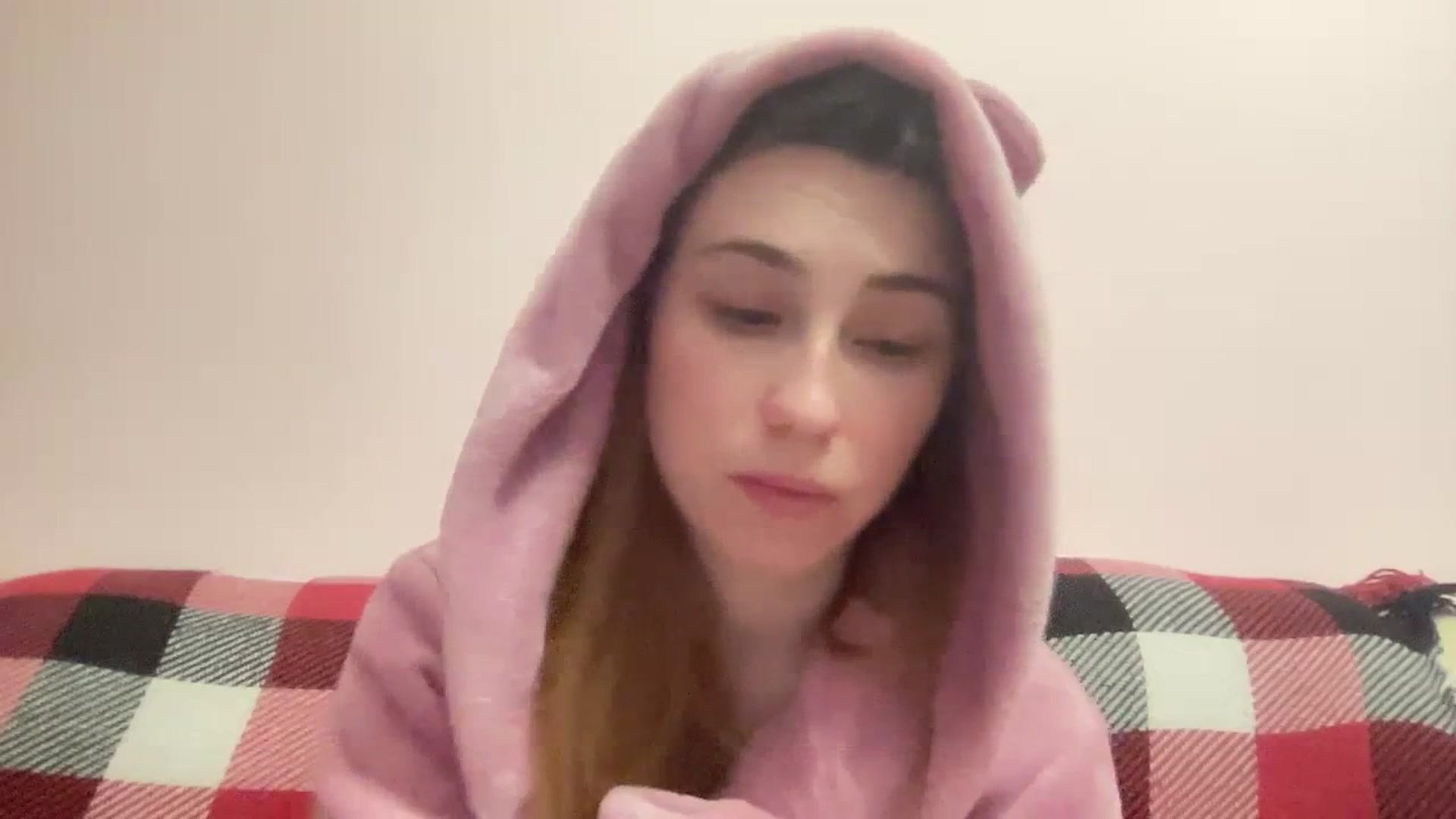 Gallery image thumbnail from Just_I's myfreecams stream on, 02/11/2024, 01:56 image 10 of 20