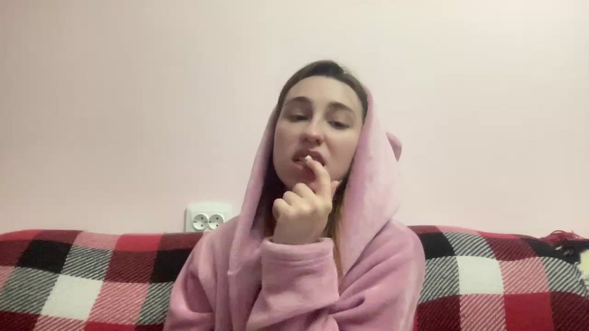 Gallery image thumbnail from Just_I's myfreecams stream on, 02/11/2024, 02:20 image 7 of 20