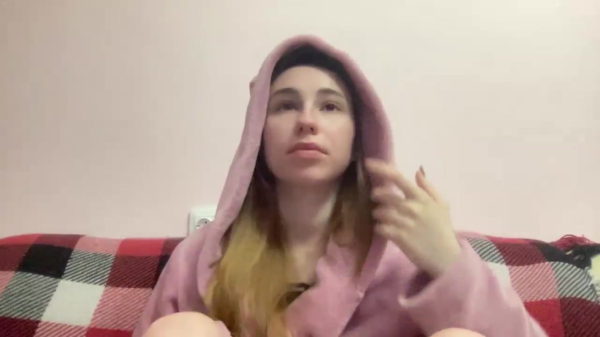 Gallery image thumbnail from Just_I's myfreecams stream on, 02/11/2024, 02:20 image 19 of 20
