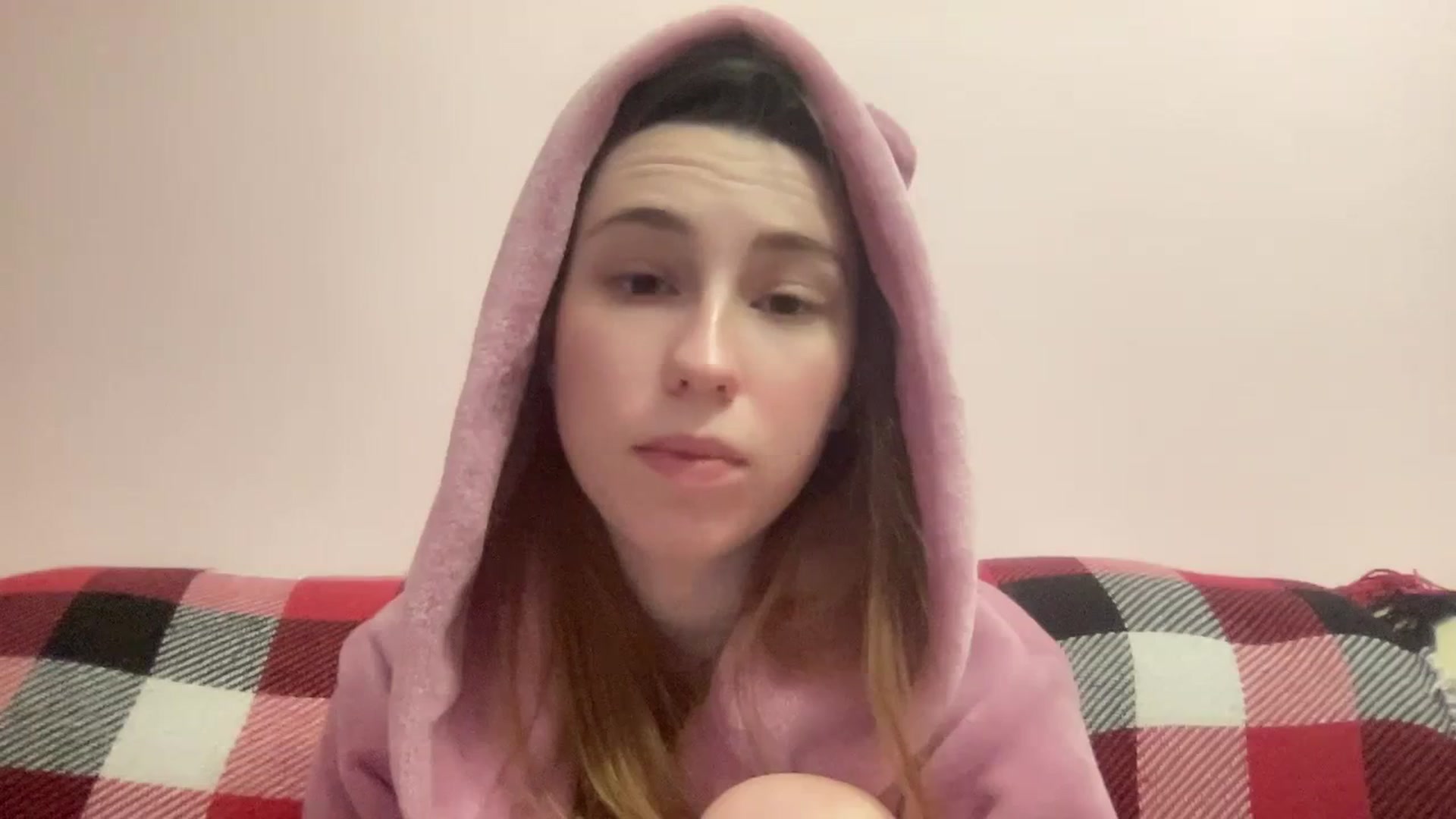 Gallery image thumbnail from Just_I's myfreecams stream on, 02/11/2024, 02:20 image 10 of 20