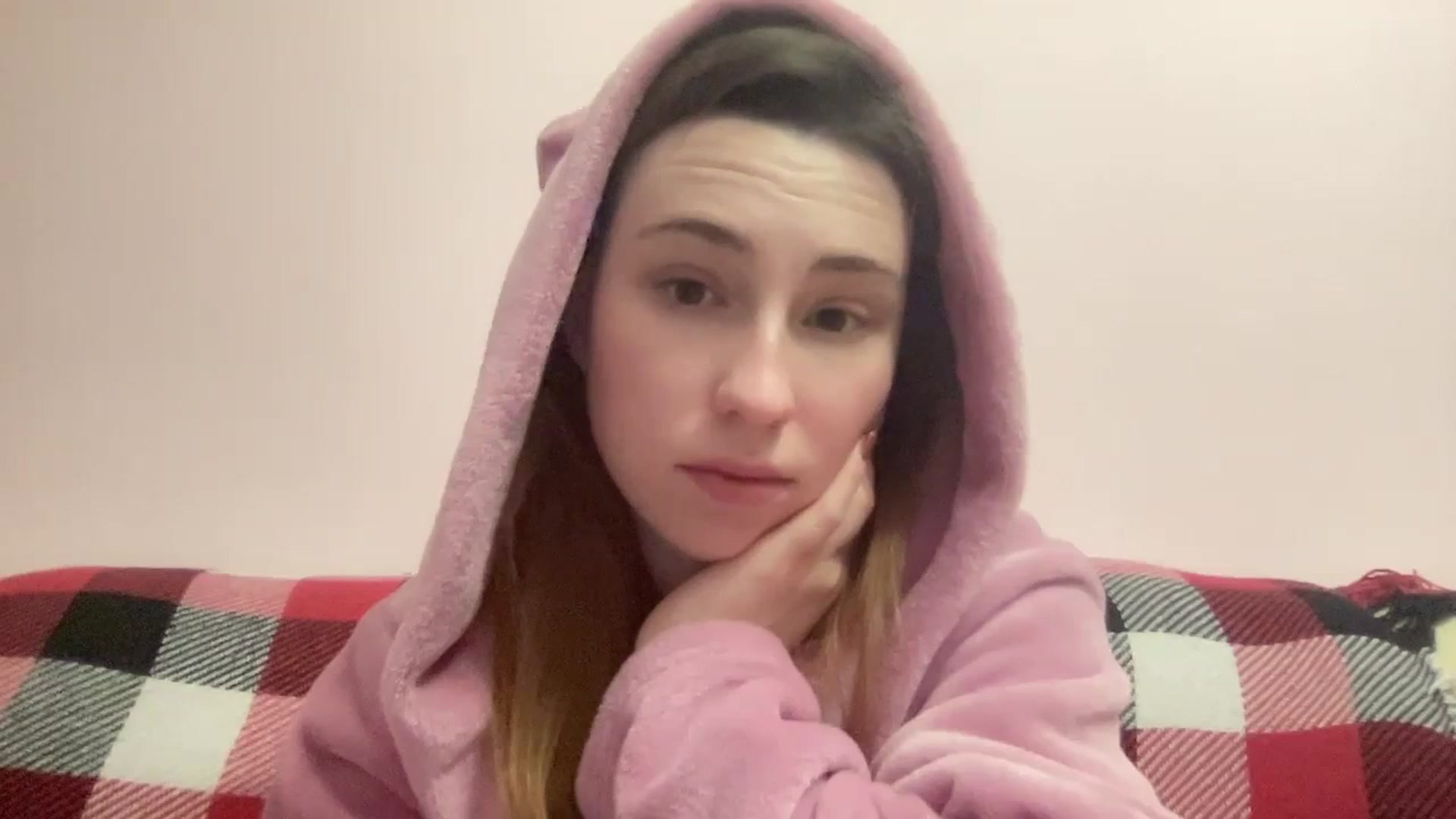 Gallery image thumbnail from Just_I's myfreecams stream on, 02/11/2024, 02:20 image 11 of 20