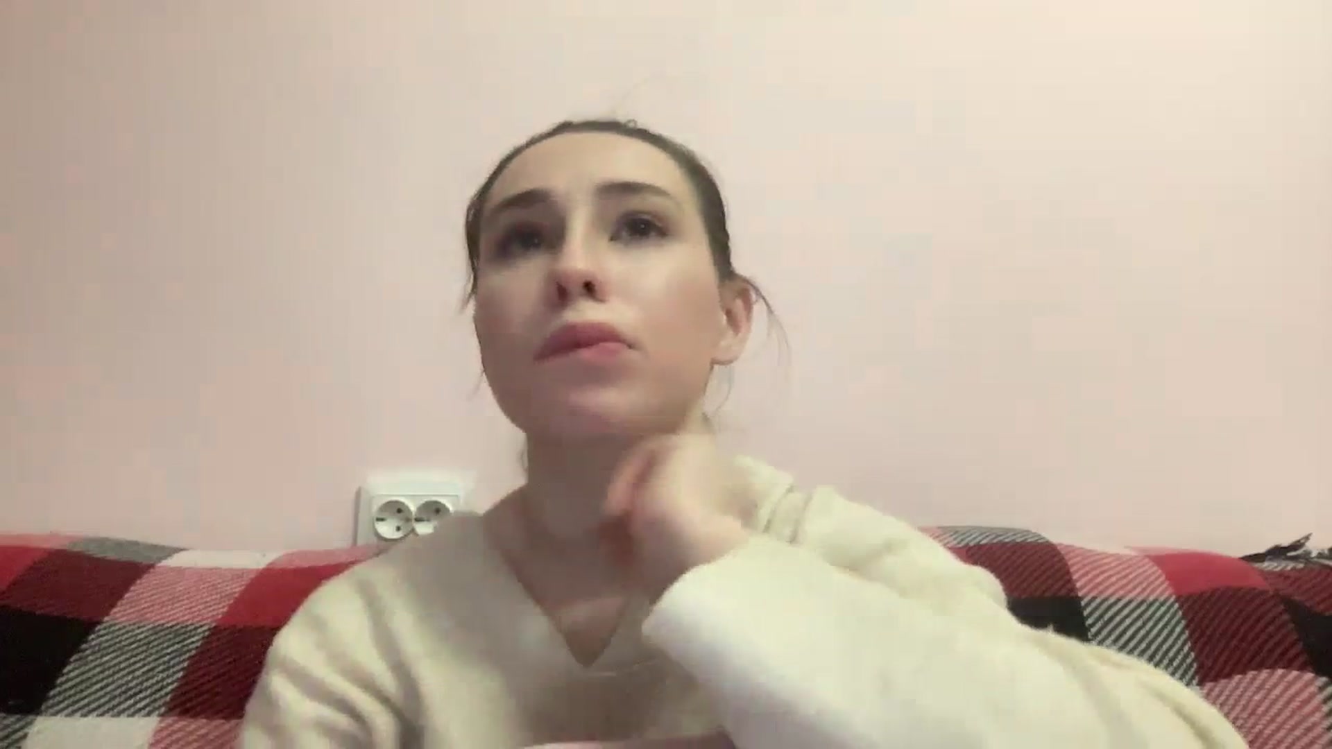 Gallery image thumbnail from Just_I's myfreecams stream on, 02/13/2024, 23:47 image 9 of 20