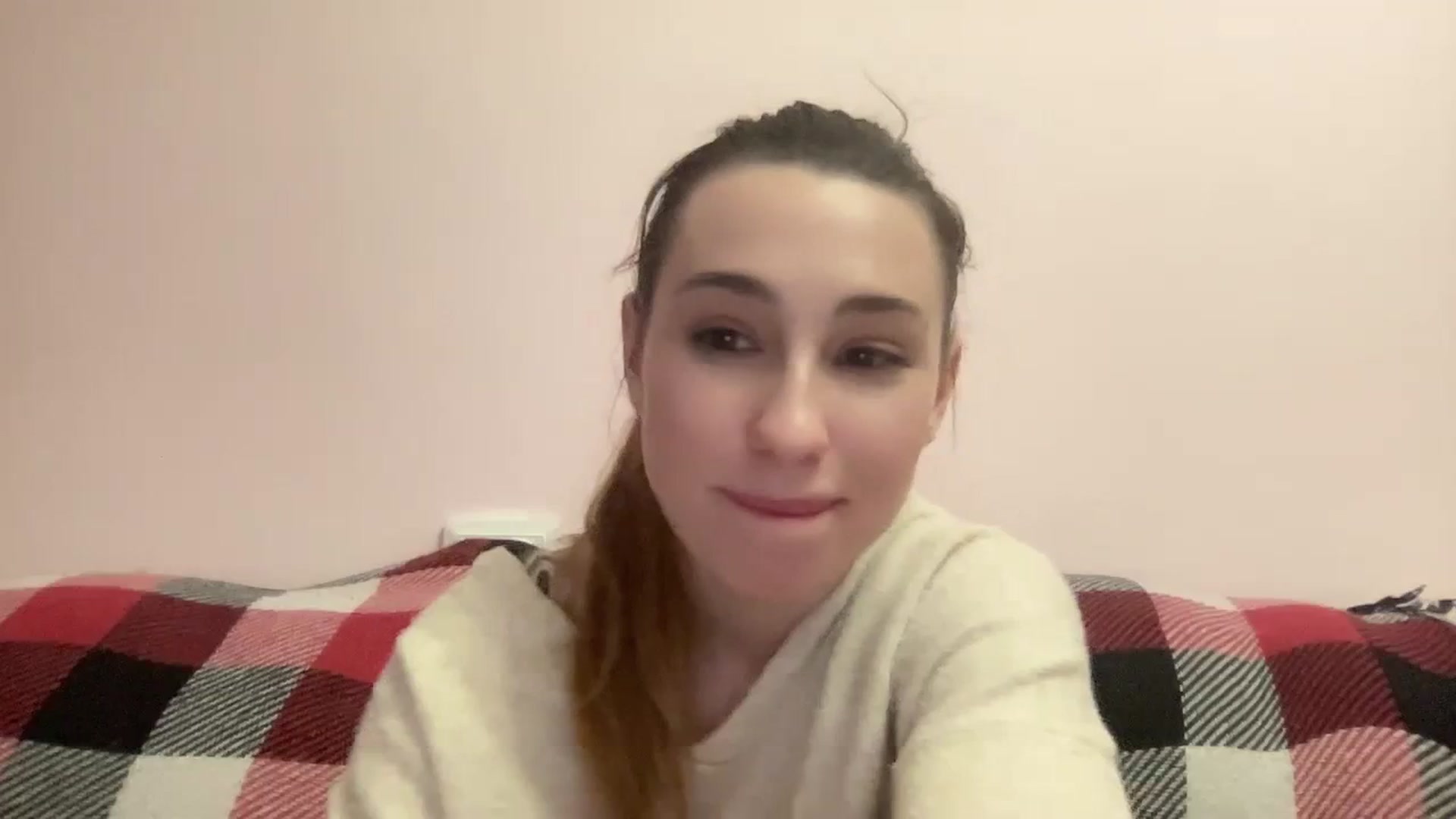 Gallery image thumbnail from Just_I's myfreecams stream on, 02/14/2024, 24:55 image 10 of 20