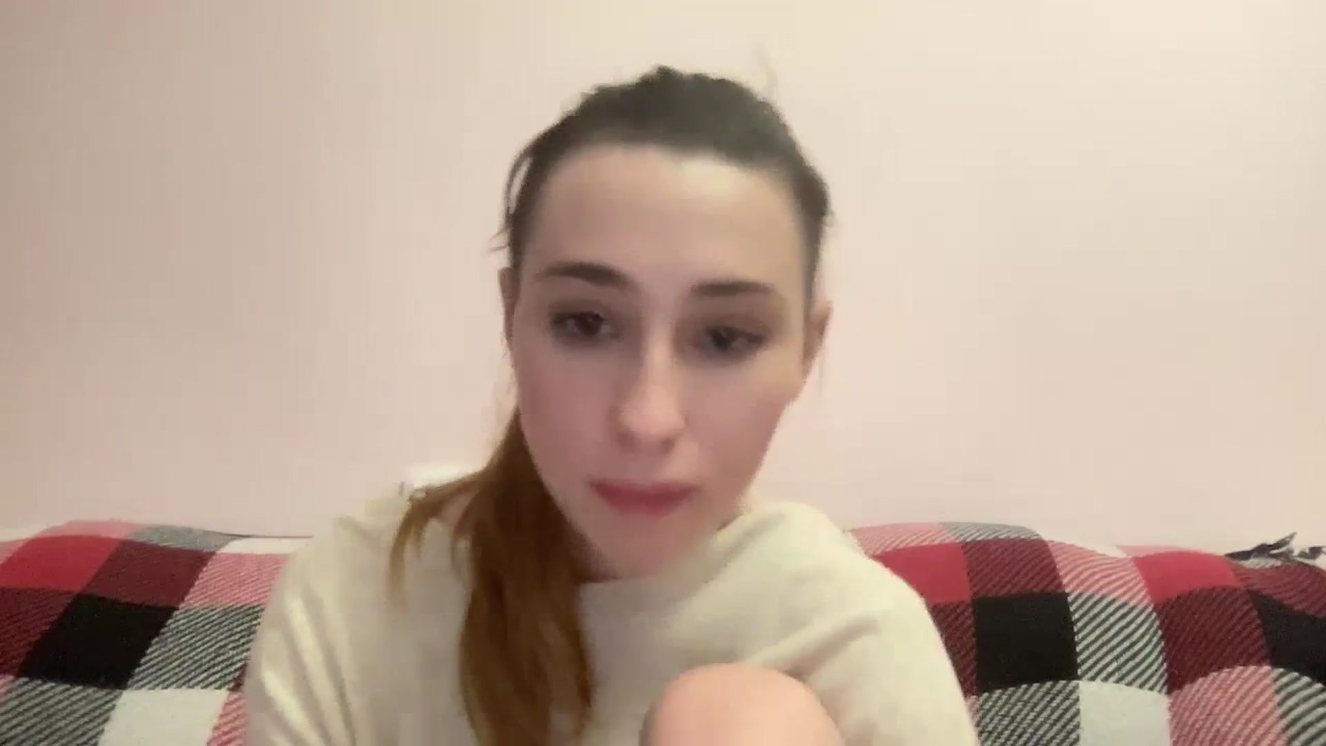 Gallery image thumbnail from Just_I's myfreecams stream on, 02/14/2024, 01:33 image 4 of 20