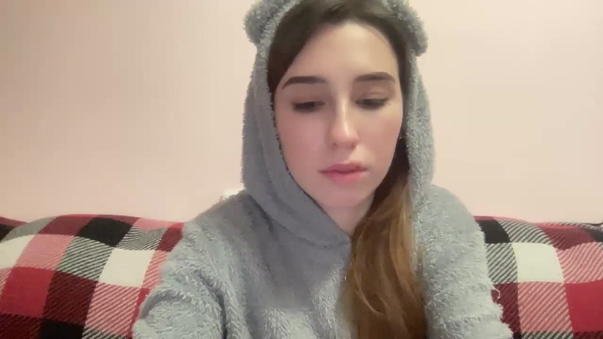 Gallery image thumbnail from Just_I's myfreecams stream on, 02/17/2024, 03:23 image 6 of 20