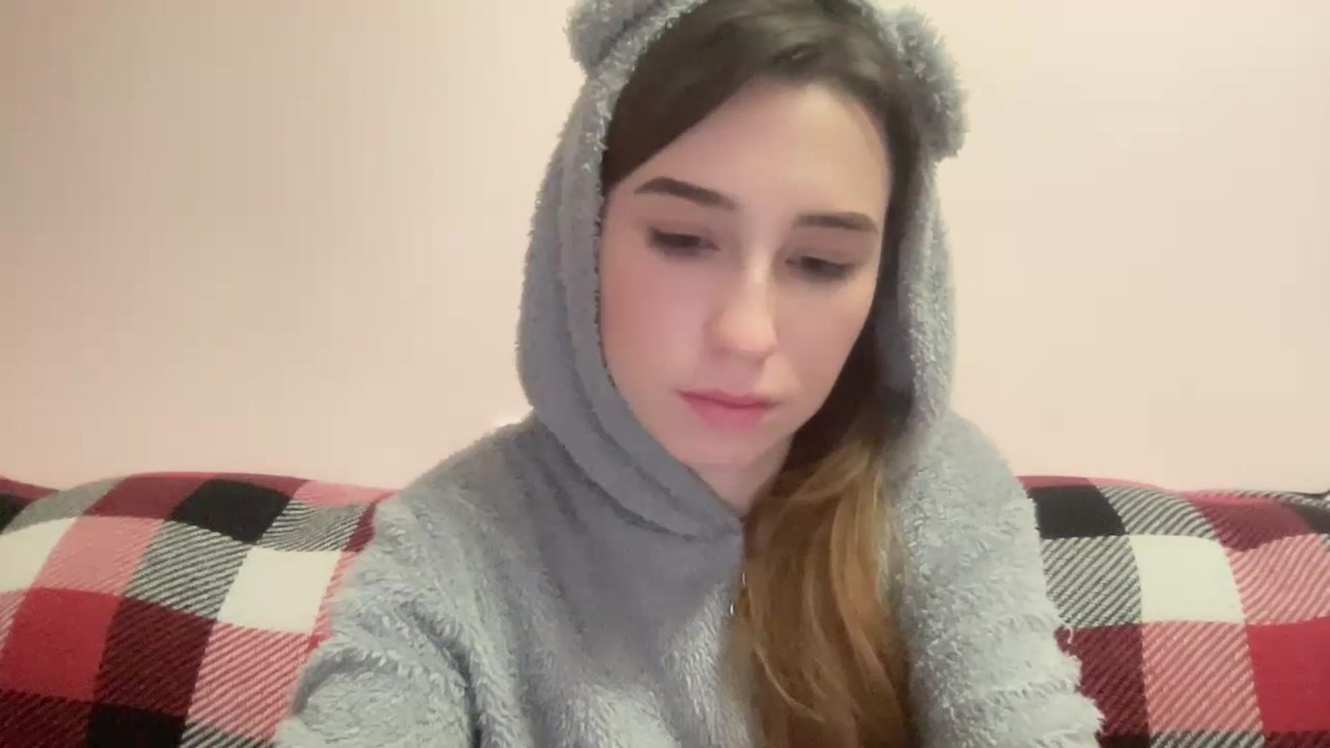 Gallery image thumbnail from Just_I's myfreecams stream on, 02/17/2024, 03:23 image 7 of 20