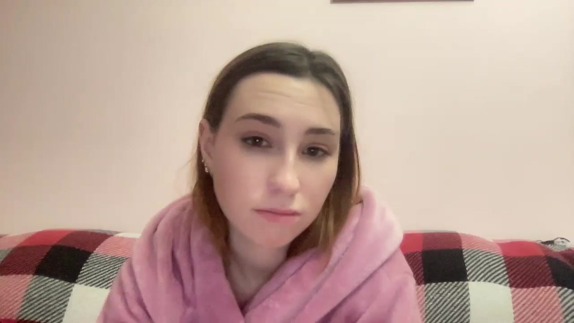 Gallery image thumbnail from Just_I's myfreecams stream on, 02/19/2024, 24:02 image 4 of 20