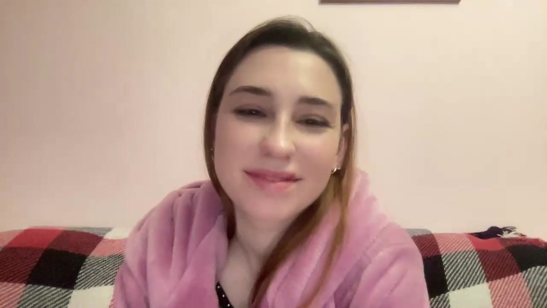 Gallery image thumbnail from Just_I's myfreecams stream on, 02/19/2024, 04:32 image 1 of 20