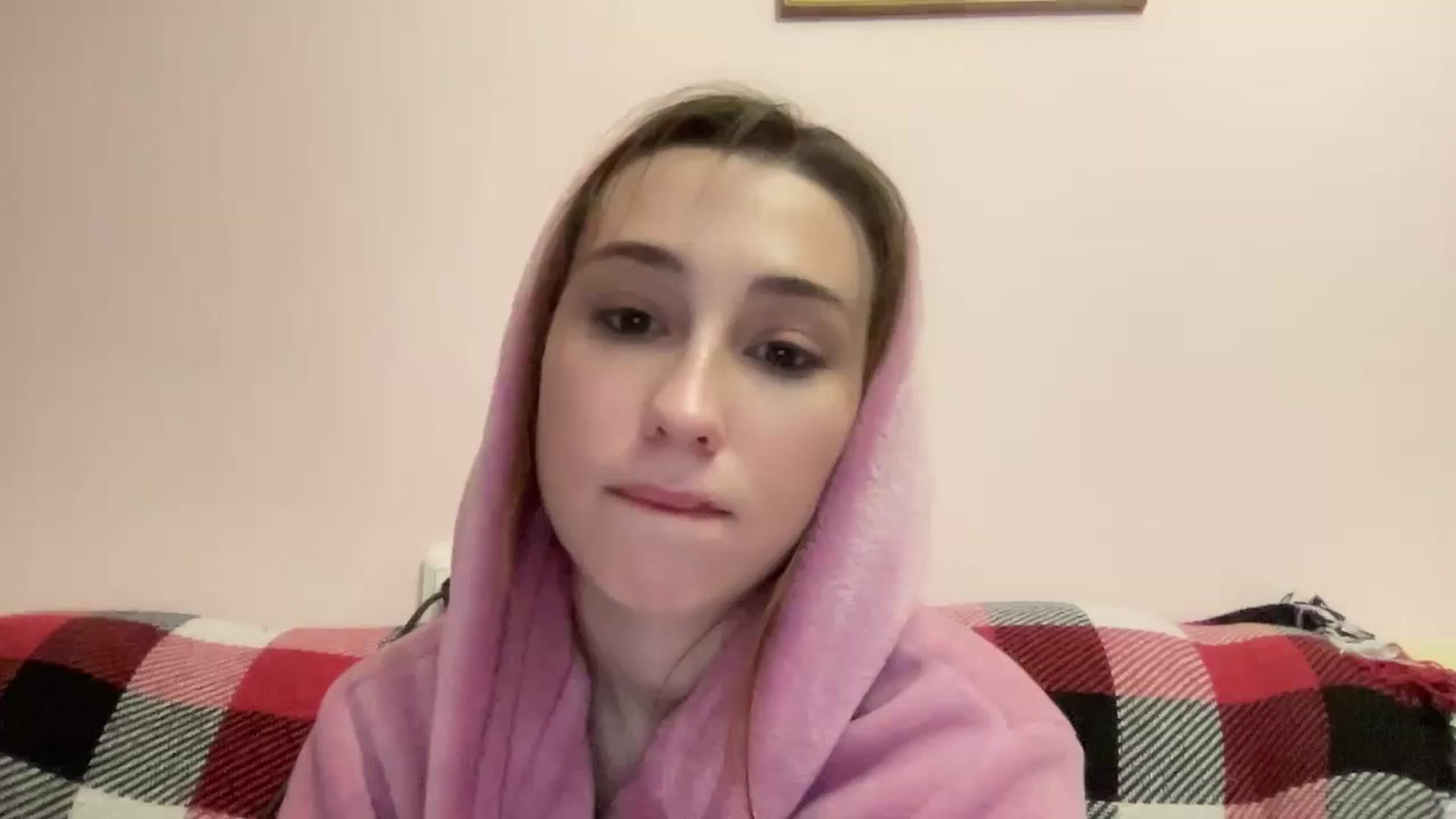 Gallery image thumbnail from Just_I's myfreecams stream on, 02/20/2024, 24:00 image 4 of 20