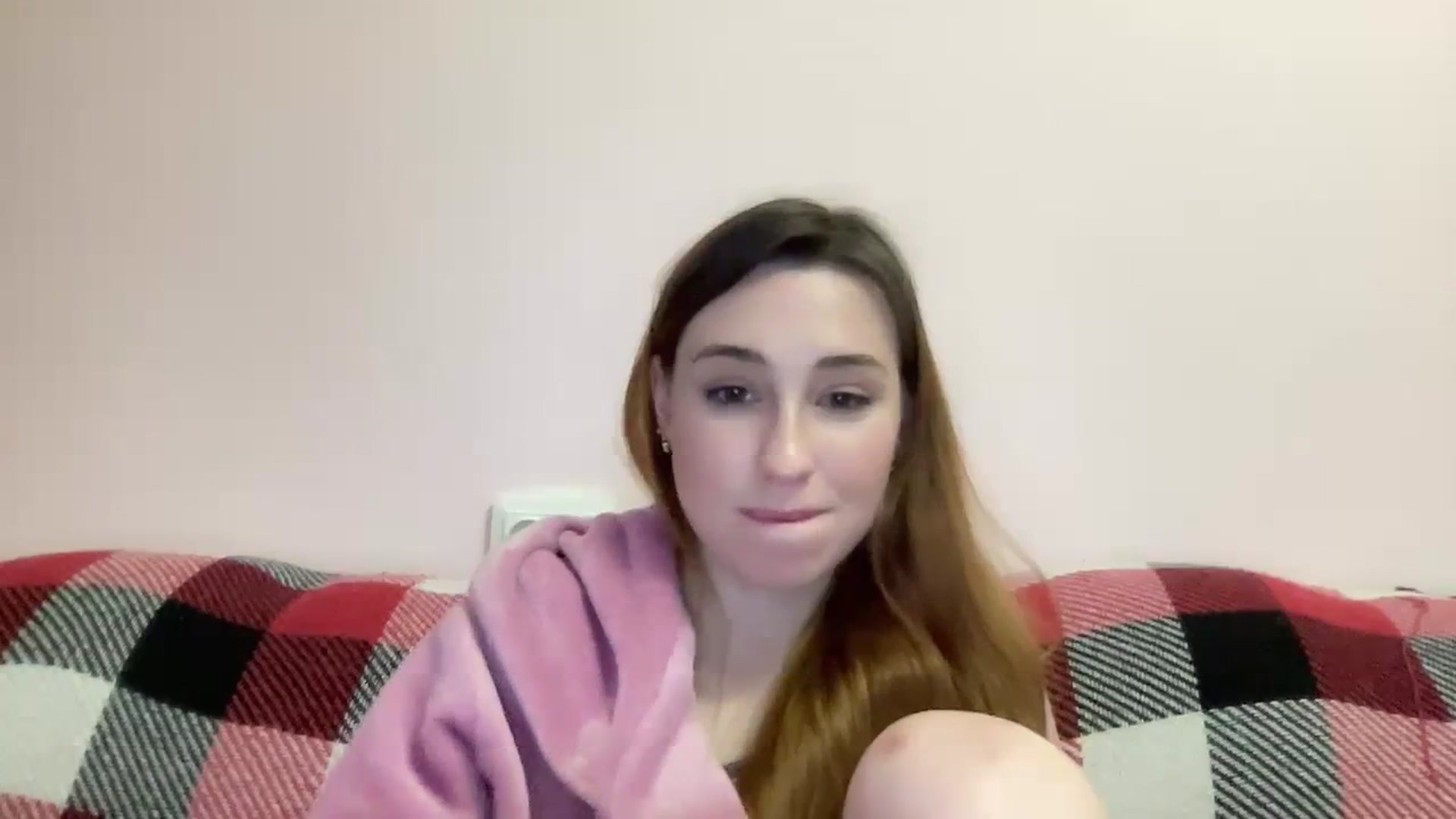 Gallery image thumbnail from Just_I's myfreecams stream on, 02/25/2024, 24:19 image 19 of 20