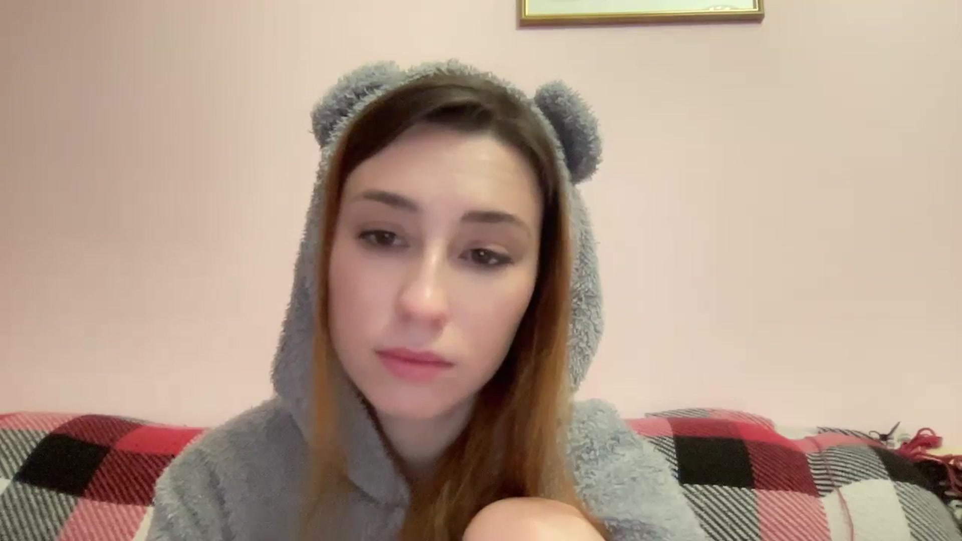 Gallery image thumbnail from Just_I's myfreecams stream on, 02/26/2024, 22:10 image 11 of 20