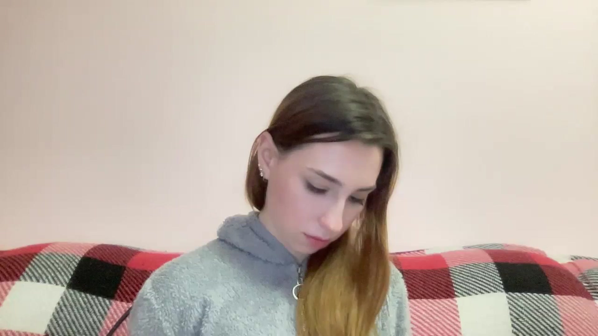 Gallery image thumbnail from Just_I's myfreecams stream on, 02/26/2024, 22:10 image 18 of 20