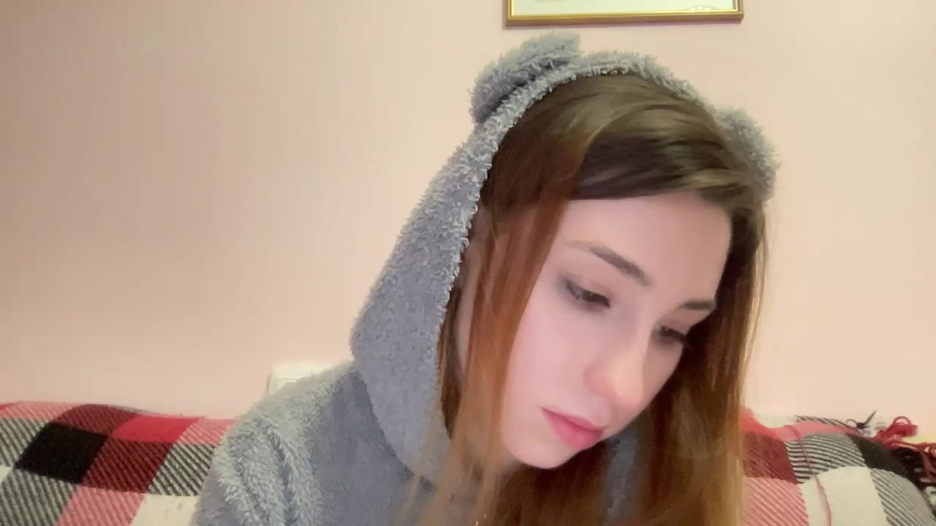 Gallery image thumbnail from Just_I's myfreecams stream on, 02/26/2024, 22:10 image 13 of 20